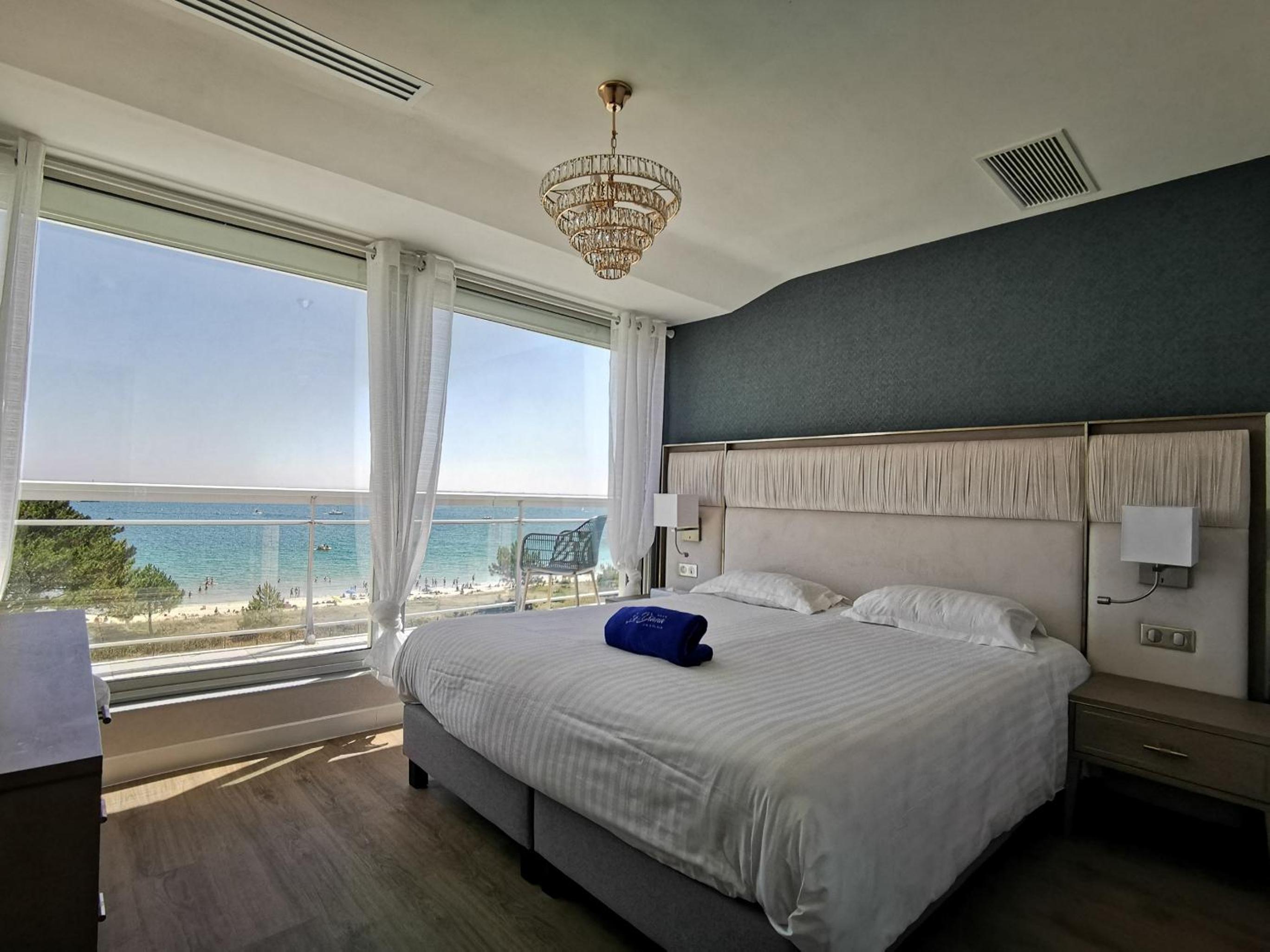 Prestige Suite with Sea View  - Photo 6