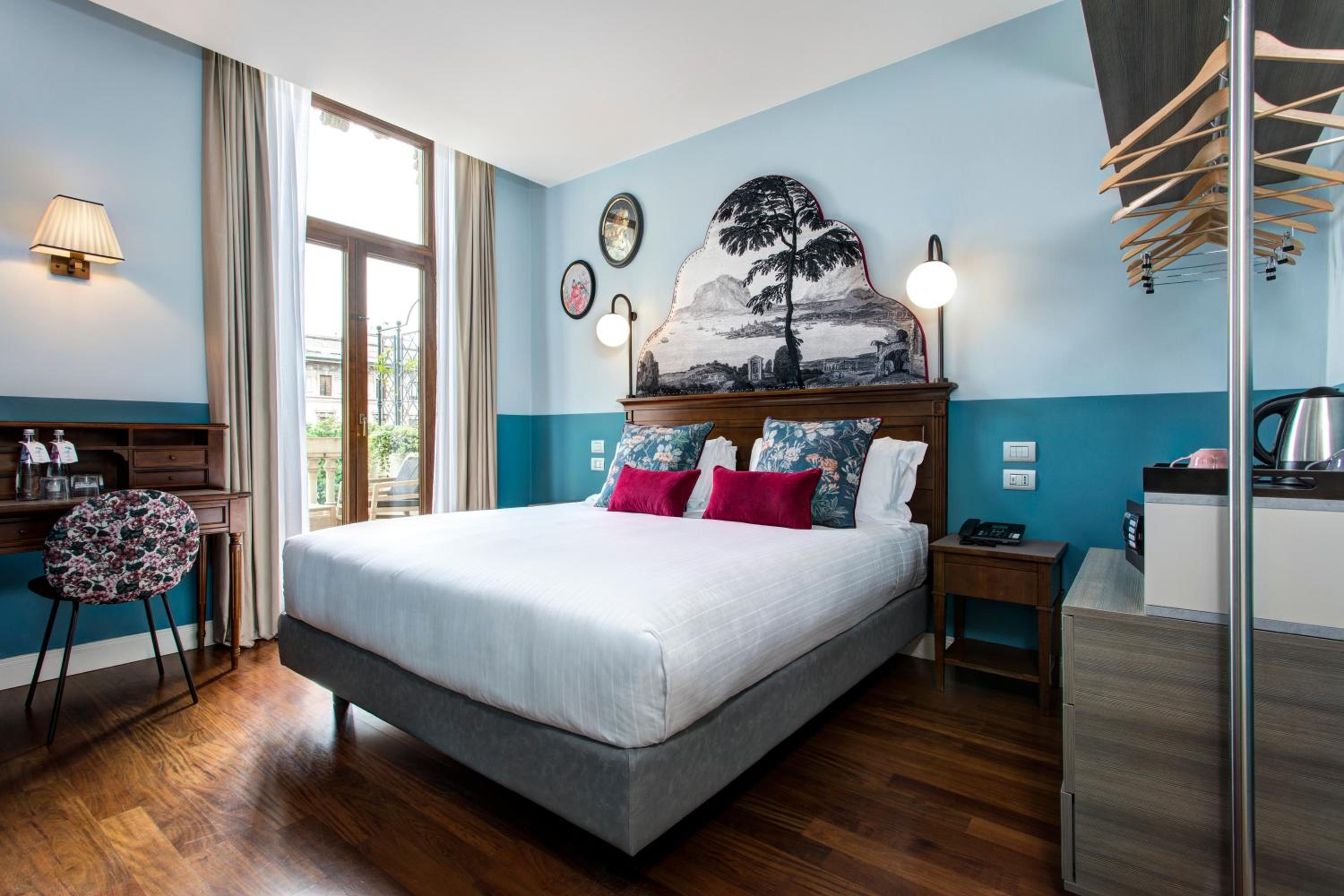 Standard Queen Room with Balcony