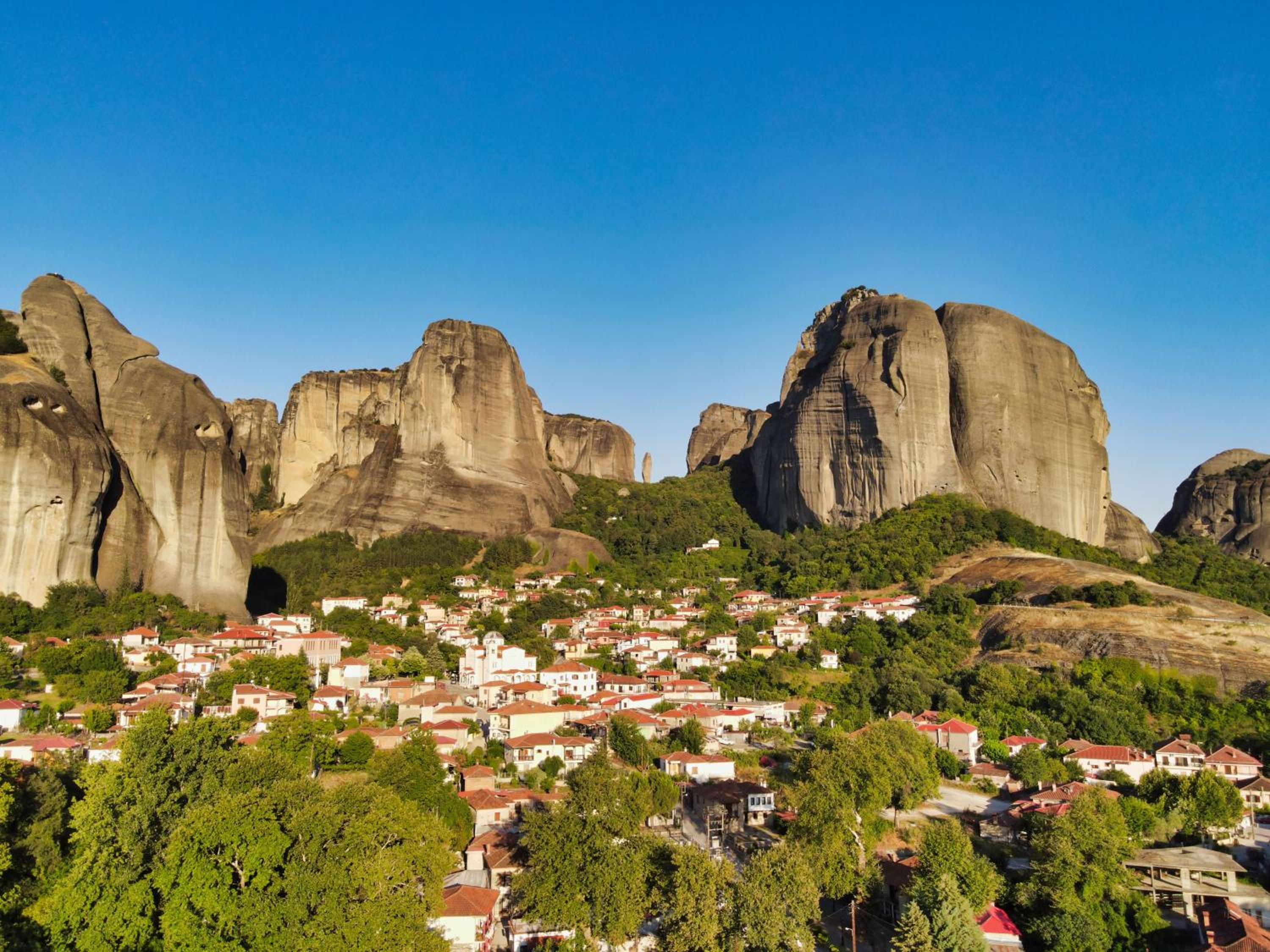 The Superior Room Meteora View - Photo 10