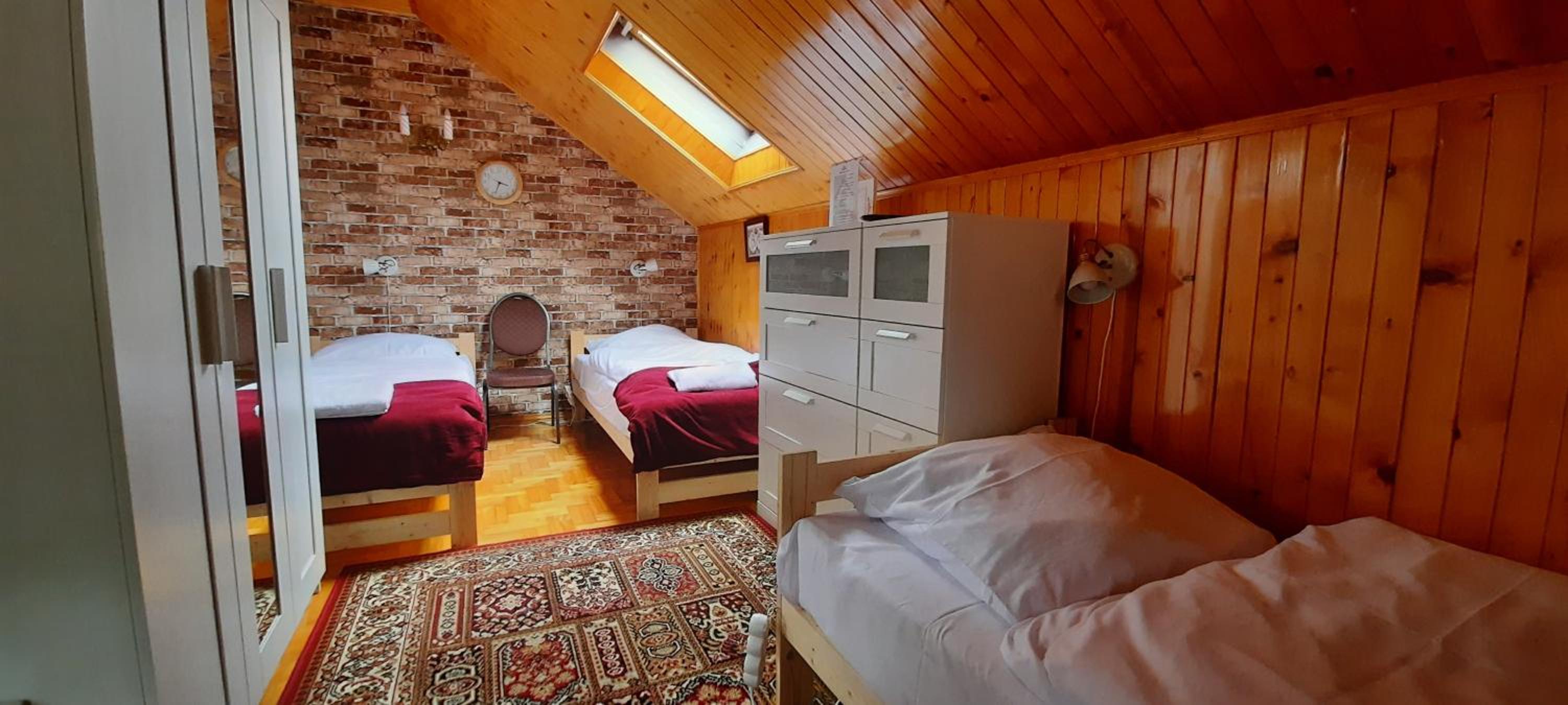 Triple Room with Shared Bathroom photo 1
