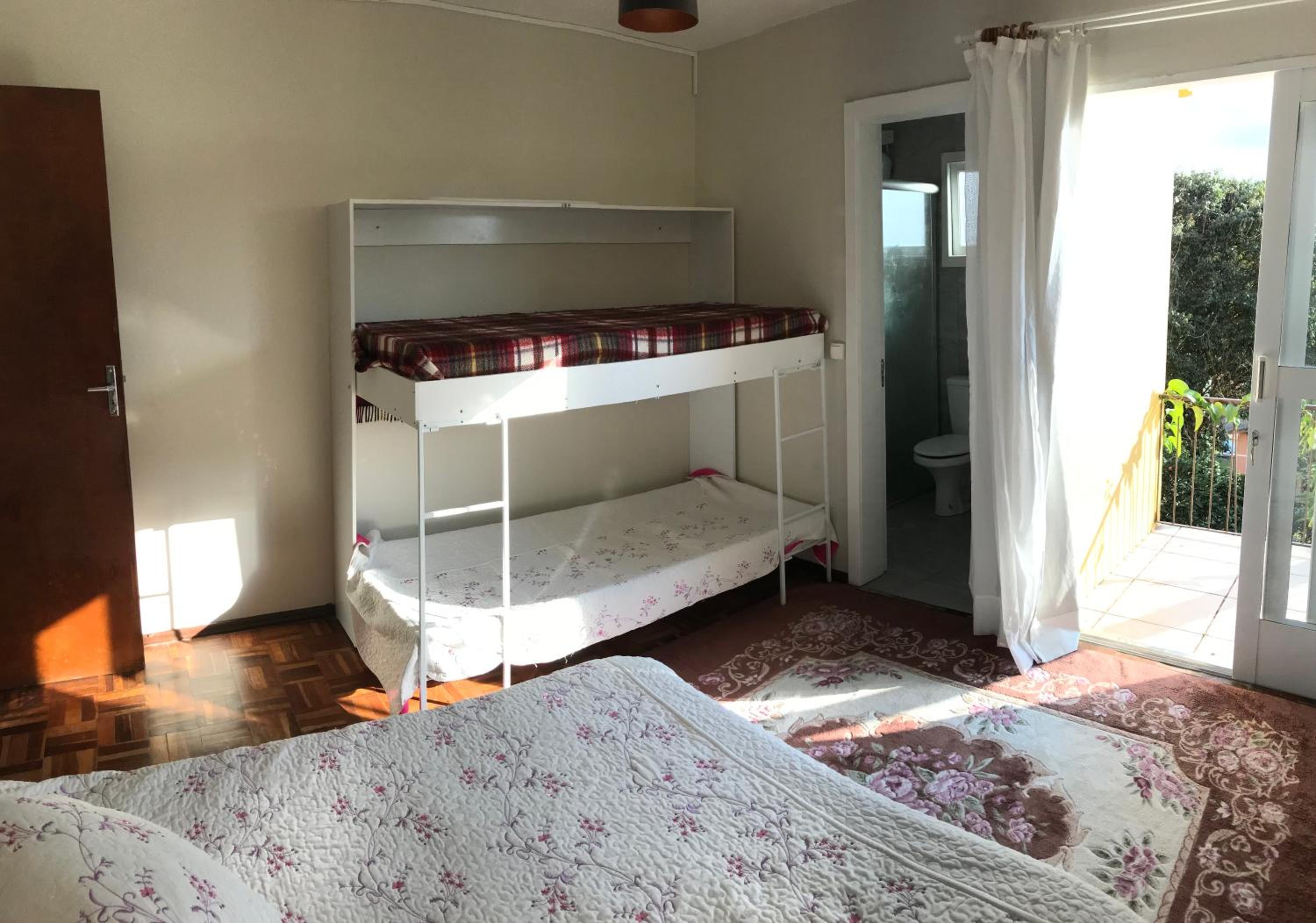 Three-Bedroom Apartment - Photo 14