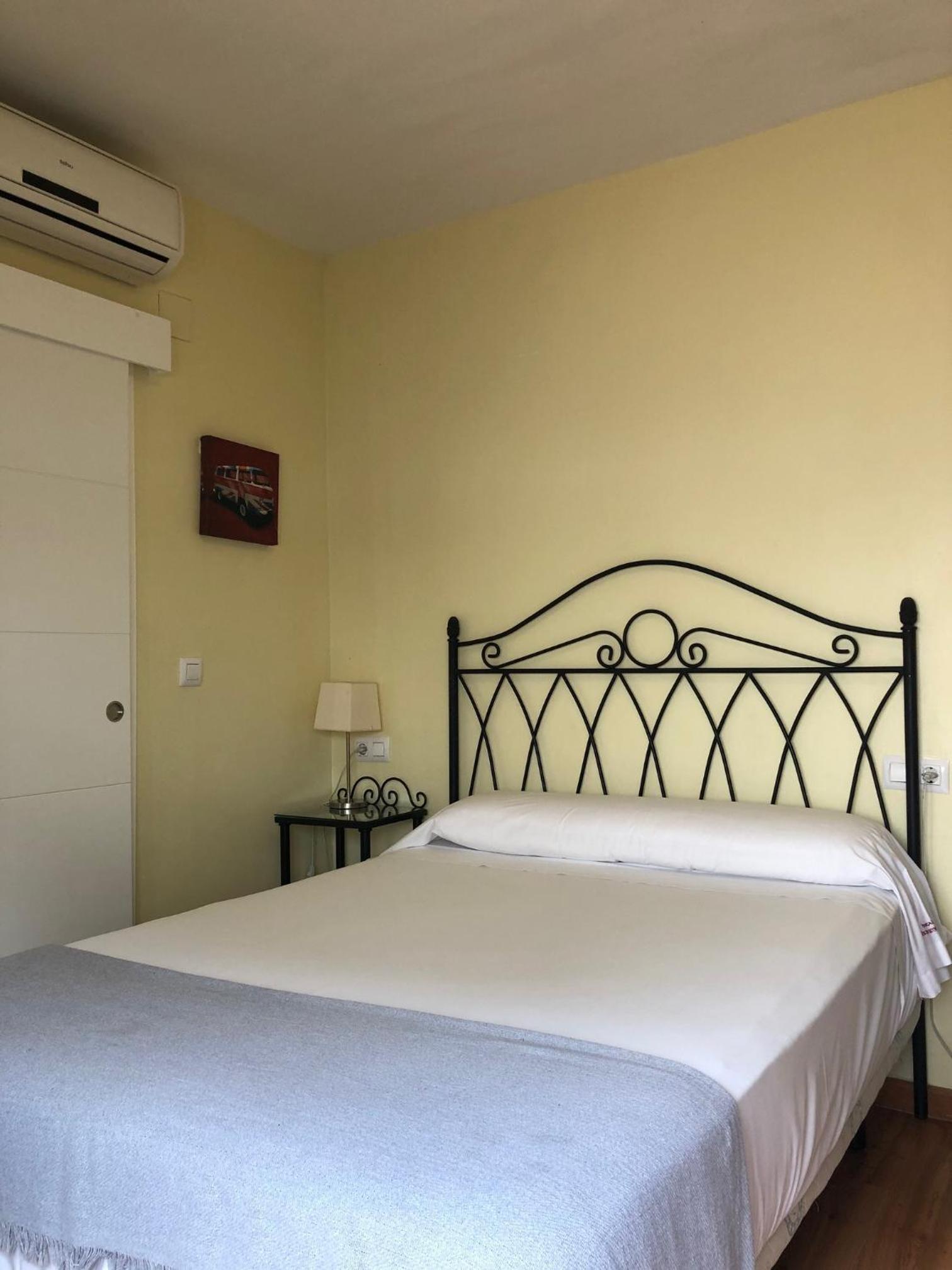 Economy Double or Twin Room - Photo 13