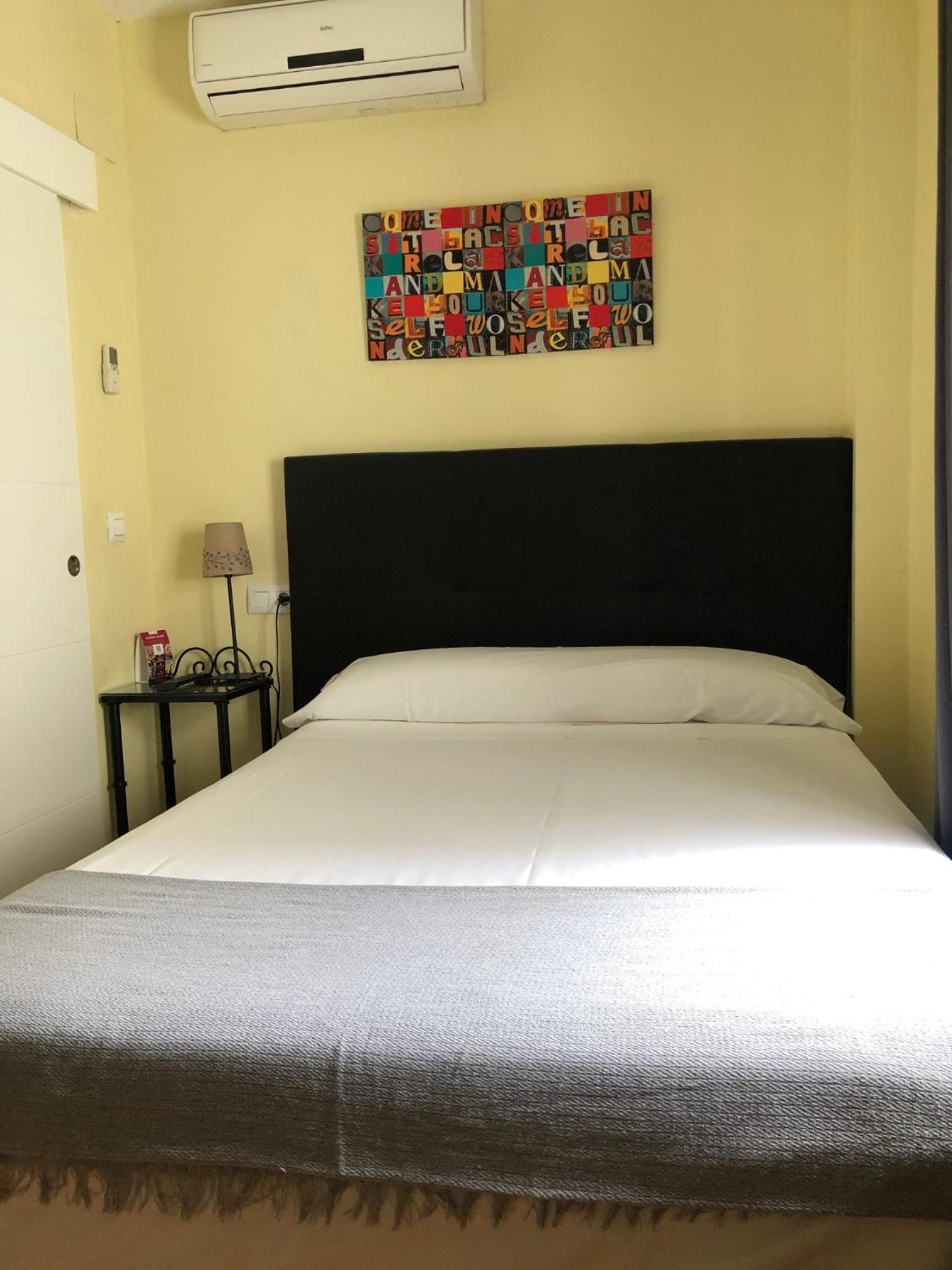 Economy Double or Twin Room - Photo 12