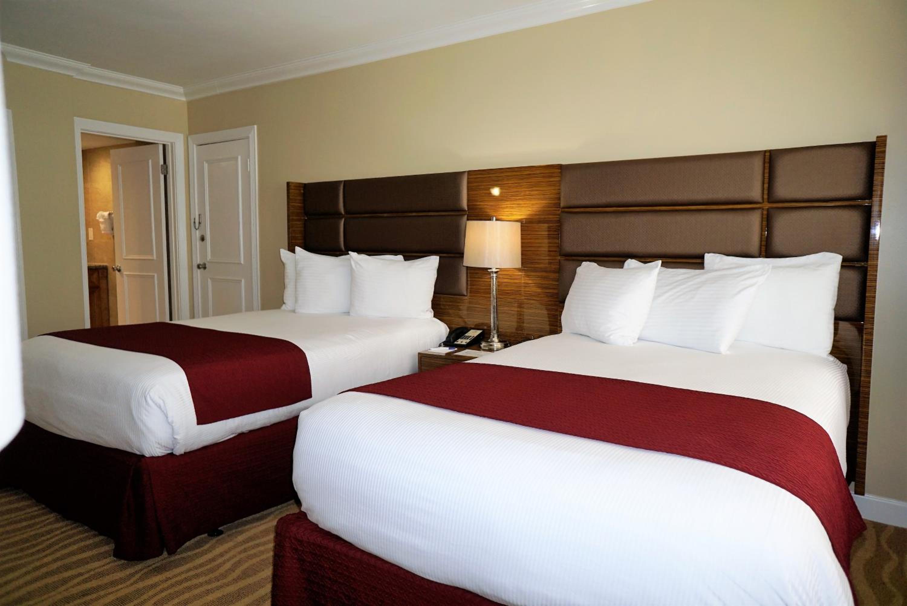 Double Suite with Ocean View - Photo 3