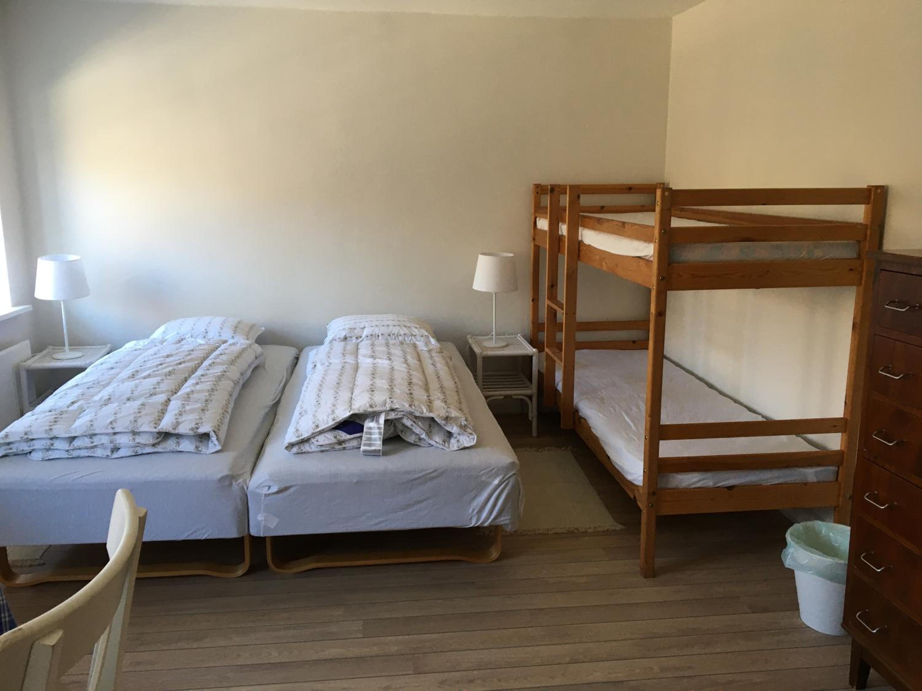 Triple Room with Shared Bathroom photo 2
