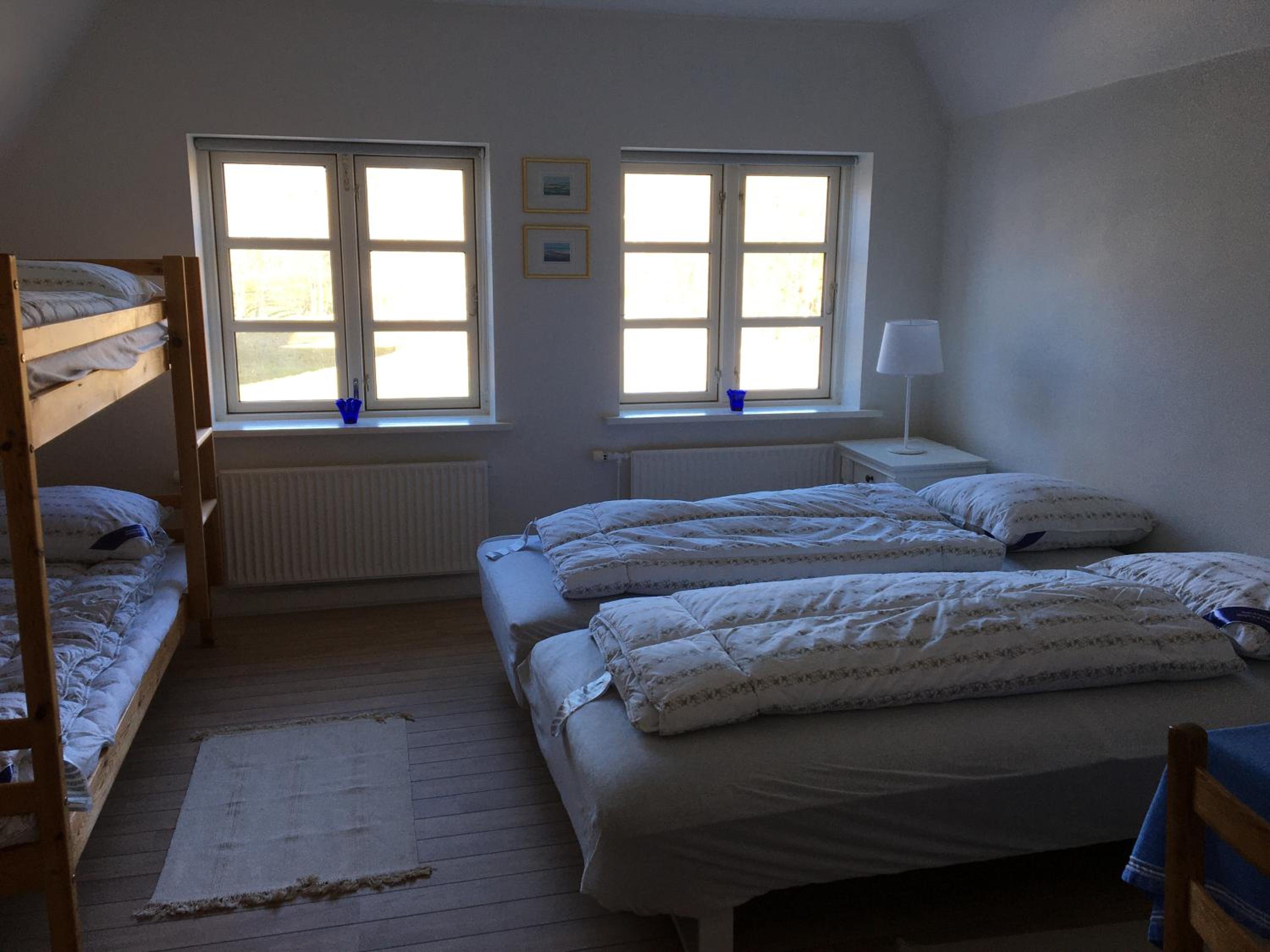 Triple Room with Shared Bathroom photo 1