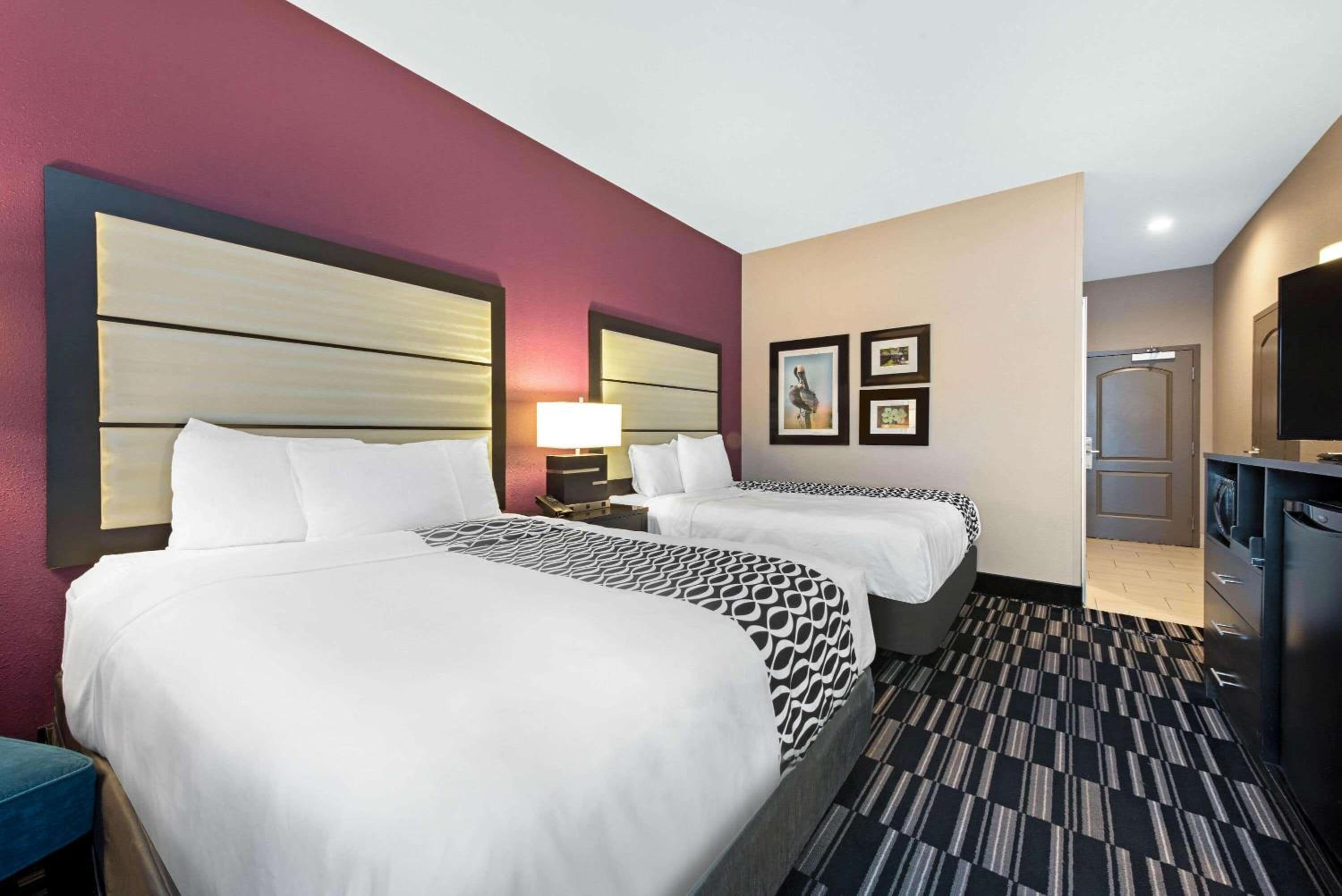 Queen Room with Two Queen Beds - Mobility Access Non Smoking