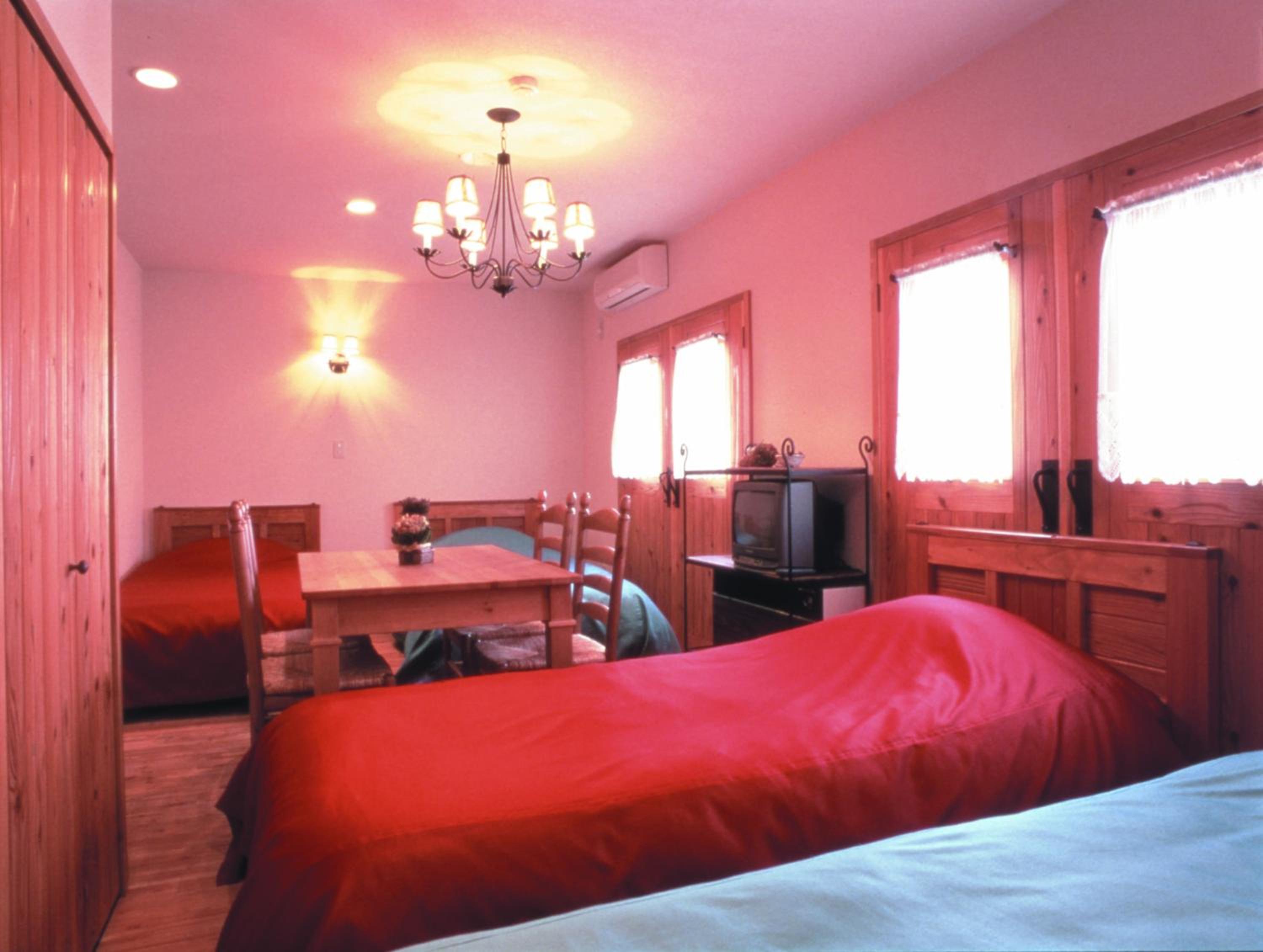 Quadruple Room with Shared Bathroom - Non-Smoking photo 1