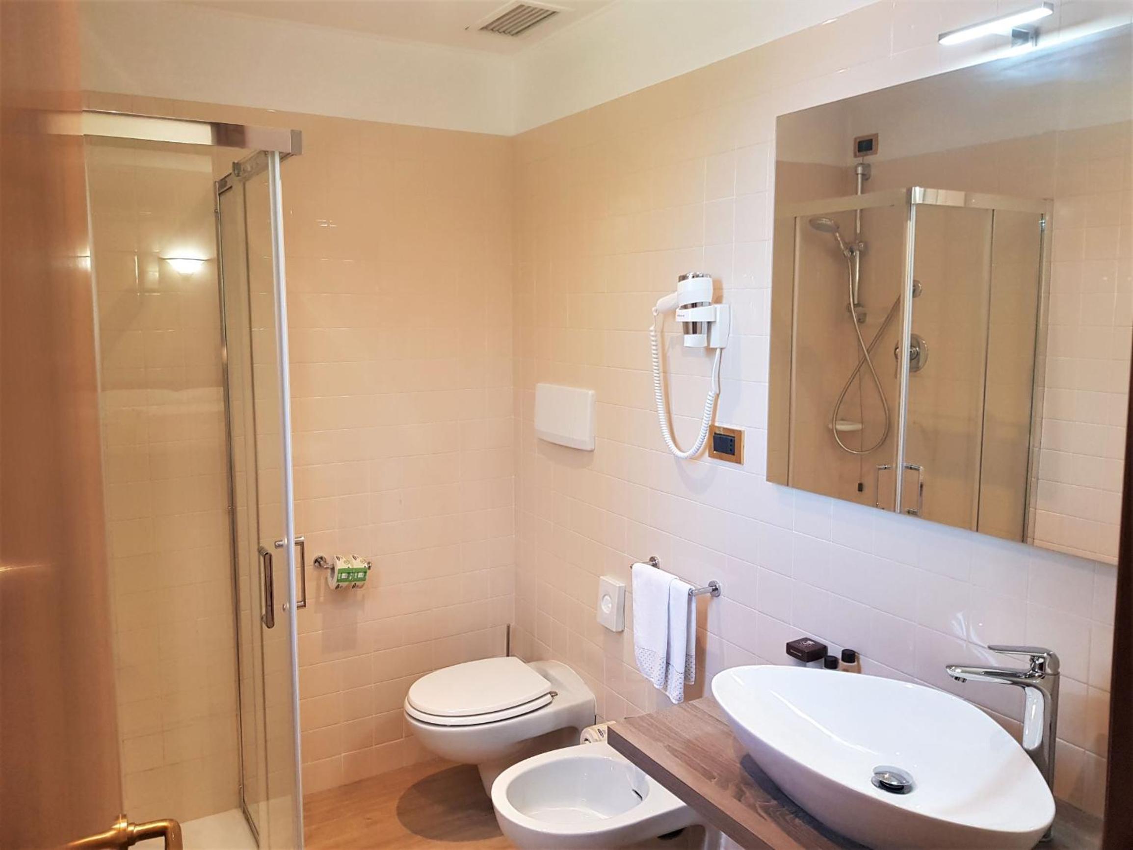 Family Junior Suite - Photo 7