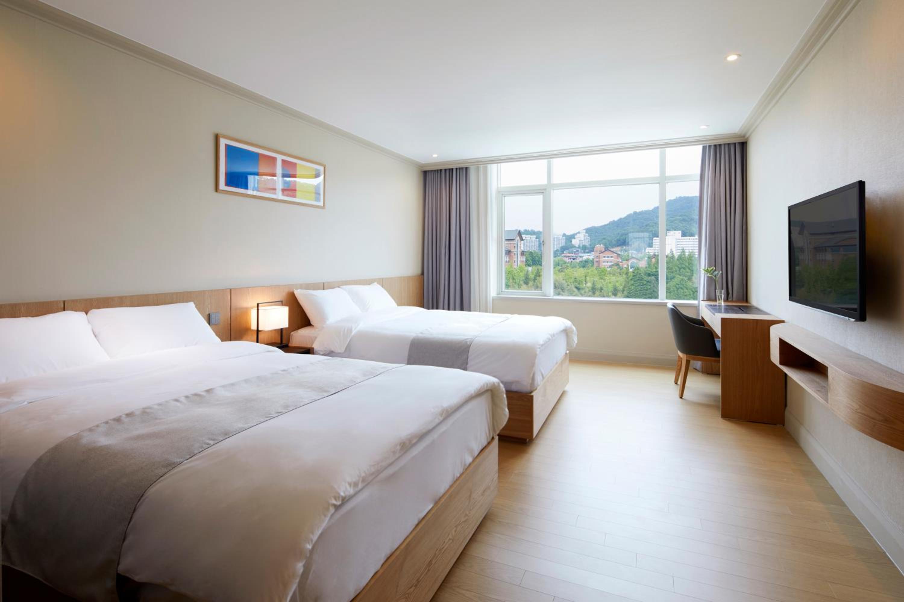 Special Offer - Family Twin Room - City View with Swimming Pool for 2 Person