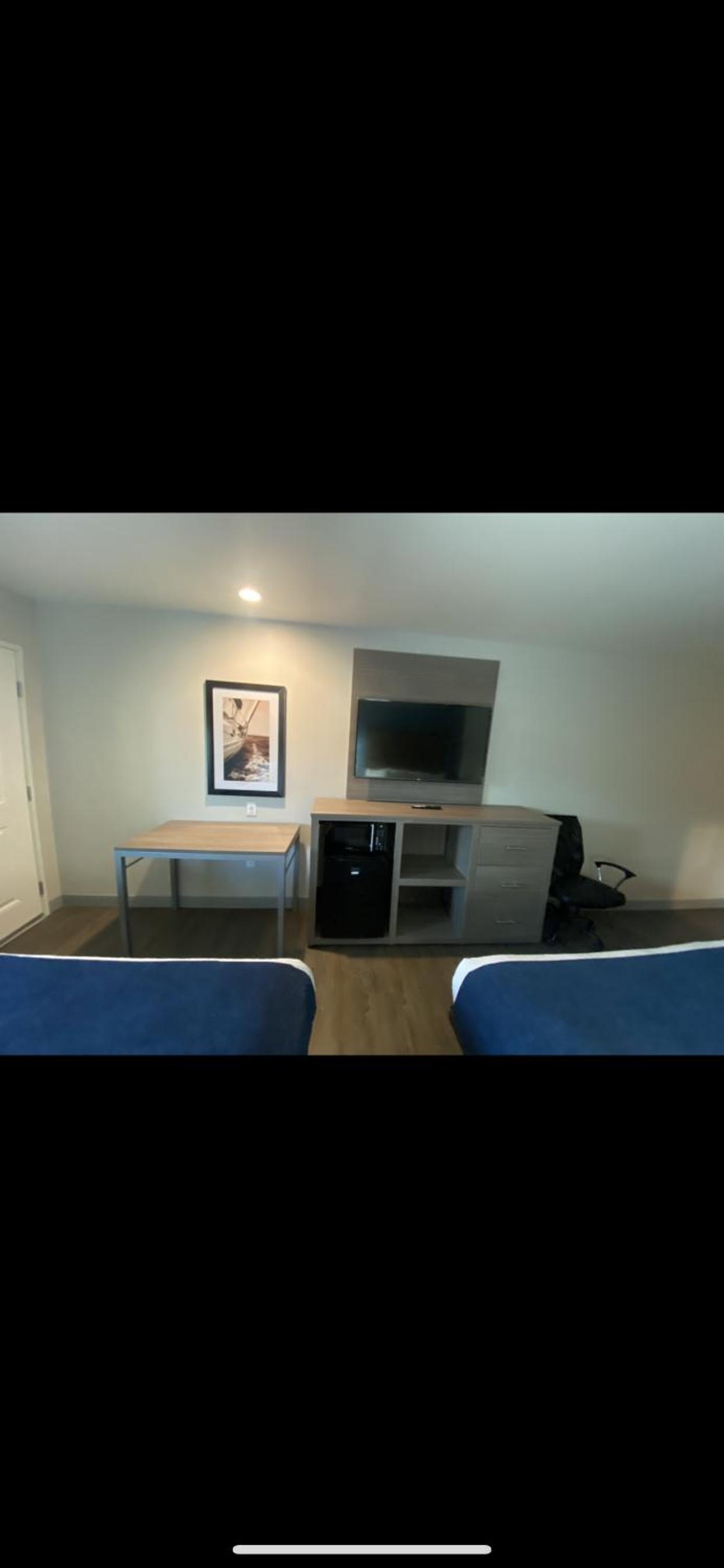 Double Room - Photo 4