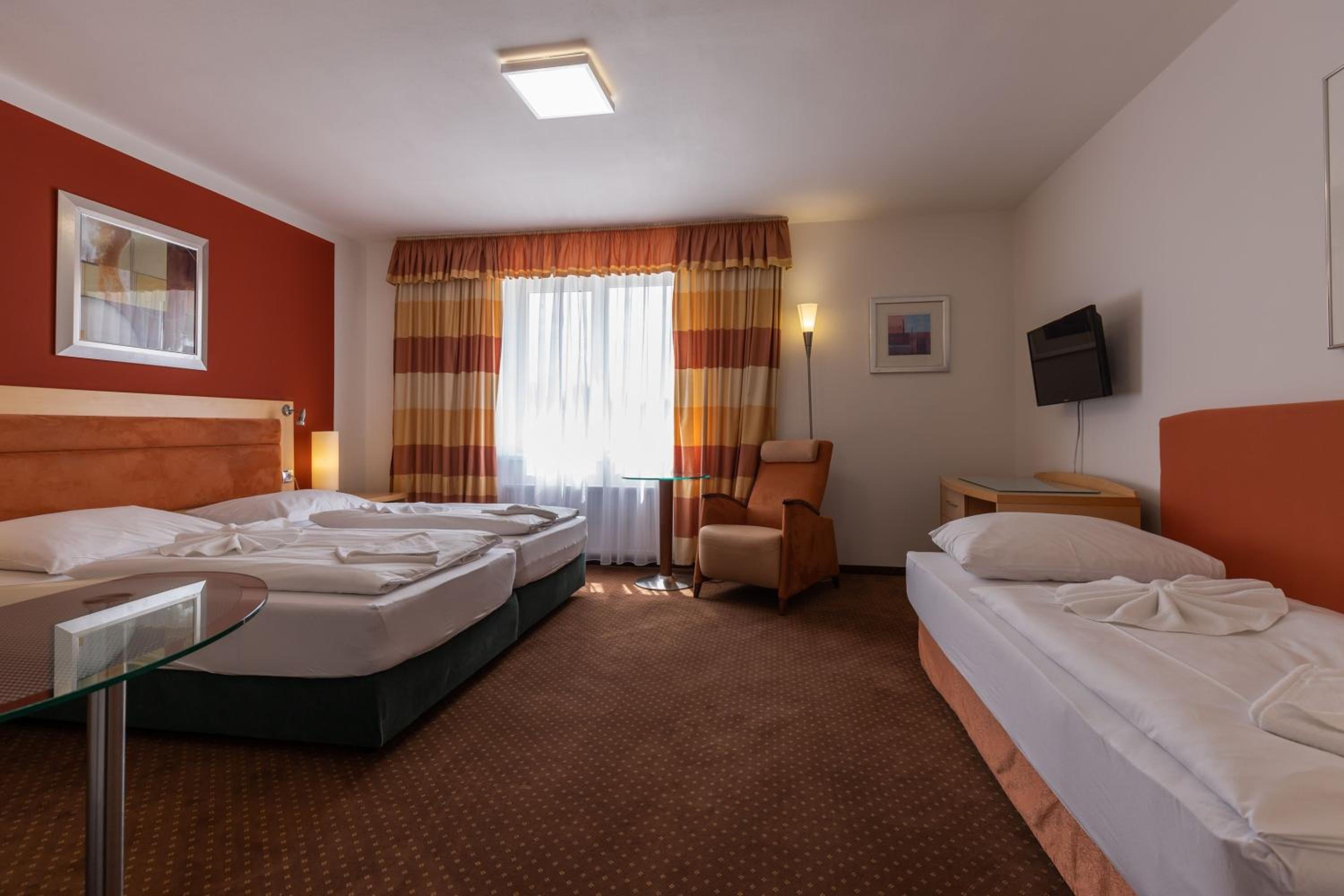 Triple Room - Photo 4