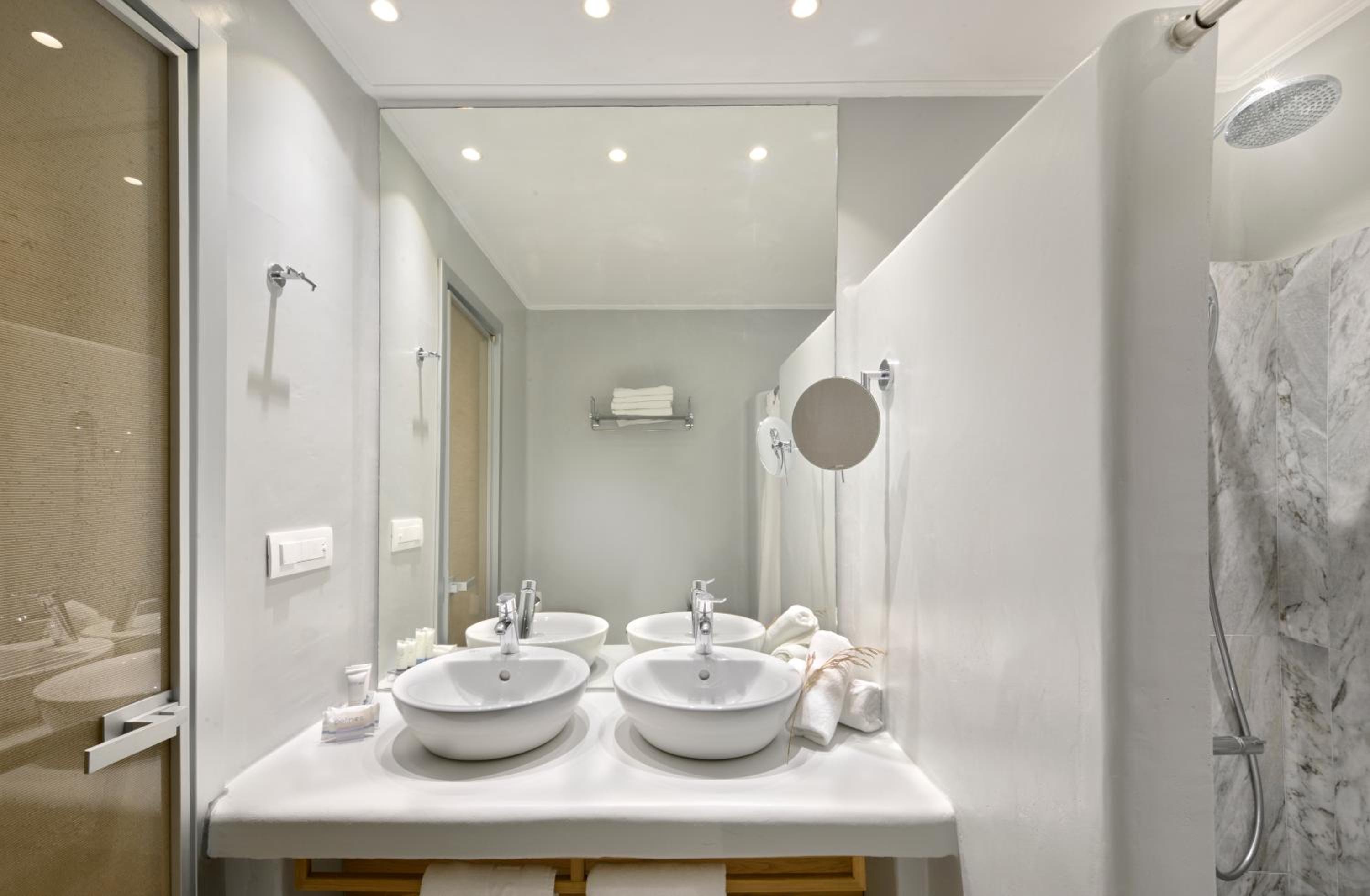 Family Suite - Photo 6