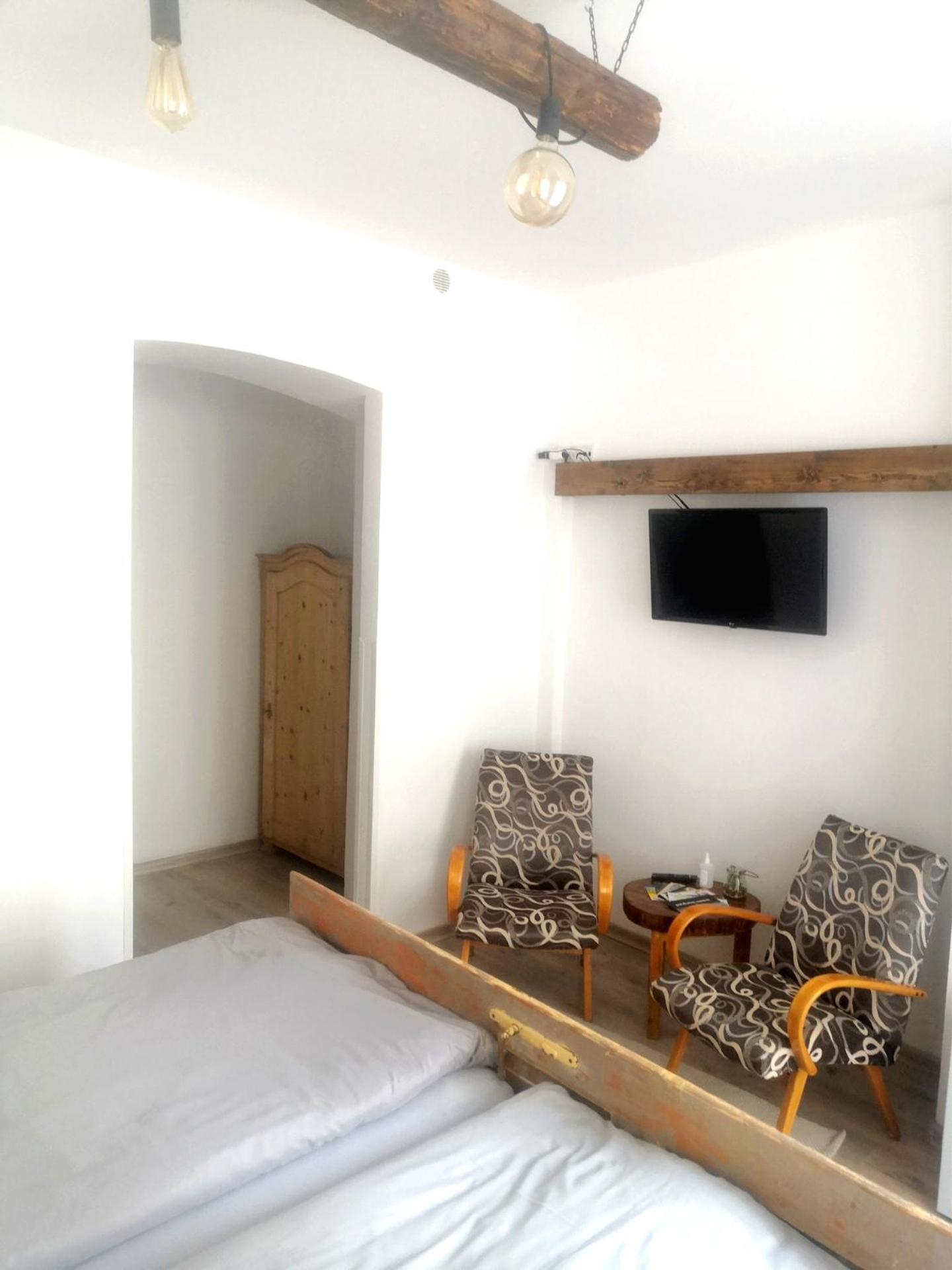 Double Room with Private Bathroom photo 3
