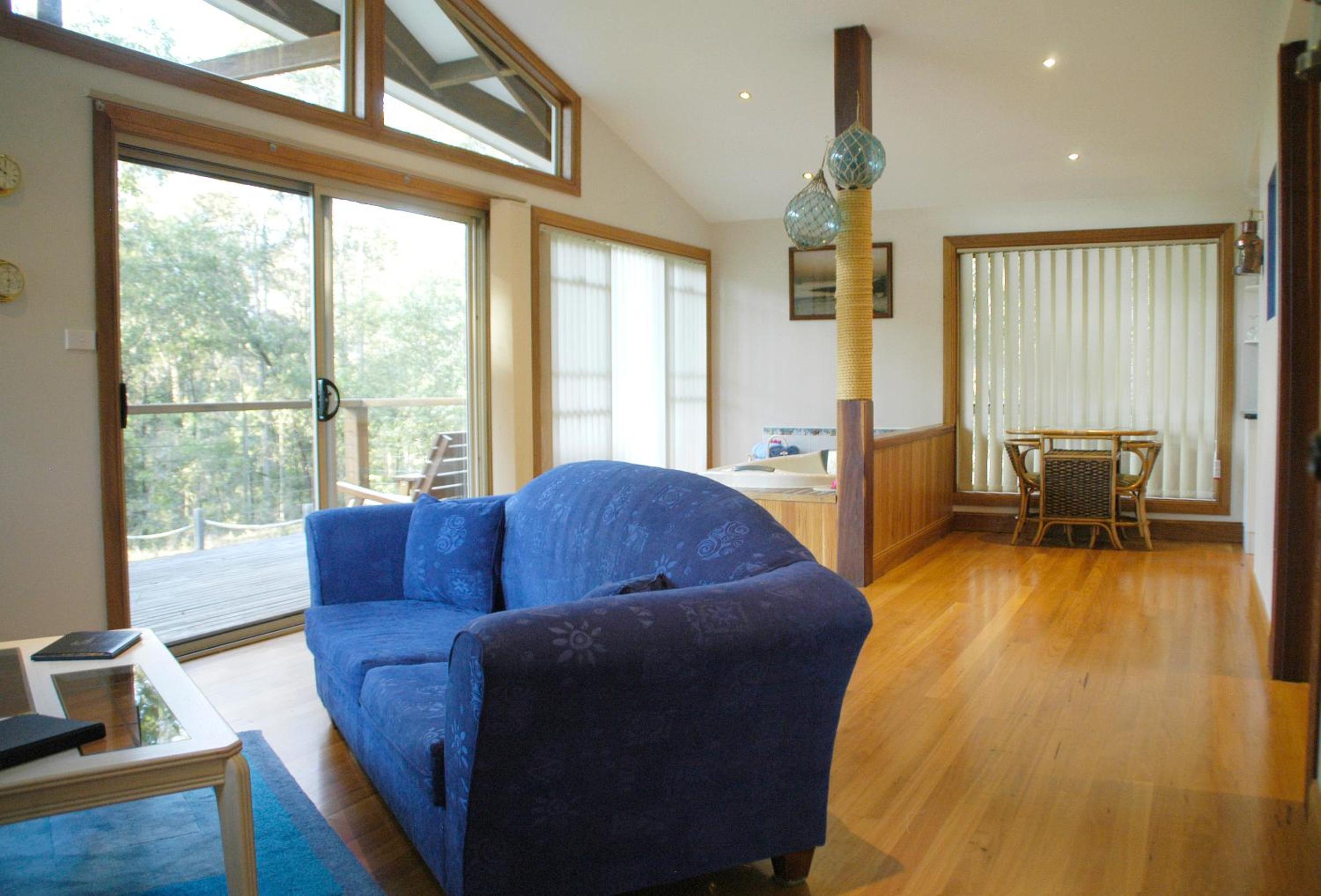 Deluxe Bungalow photo 2