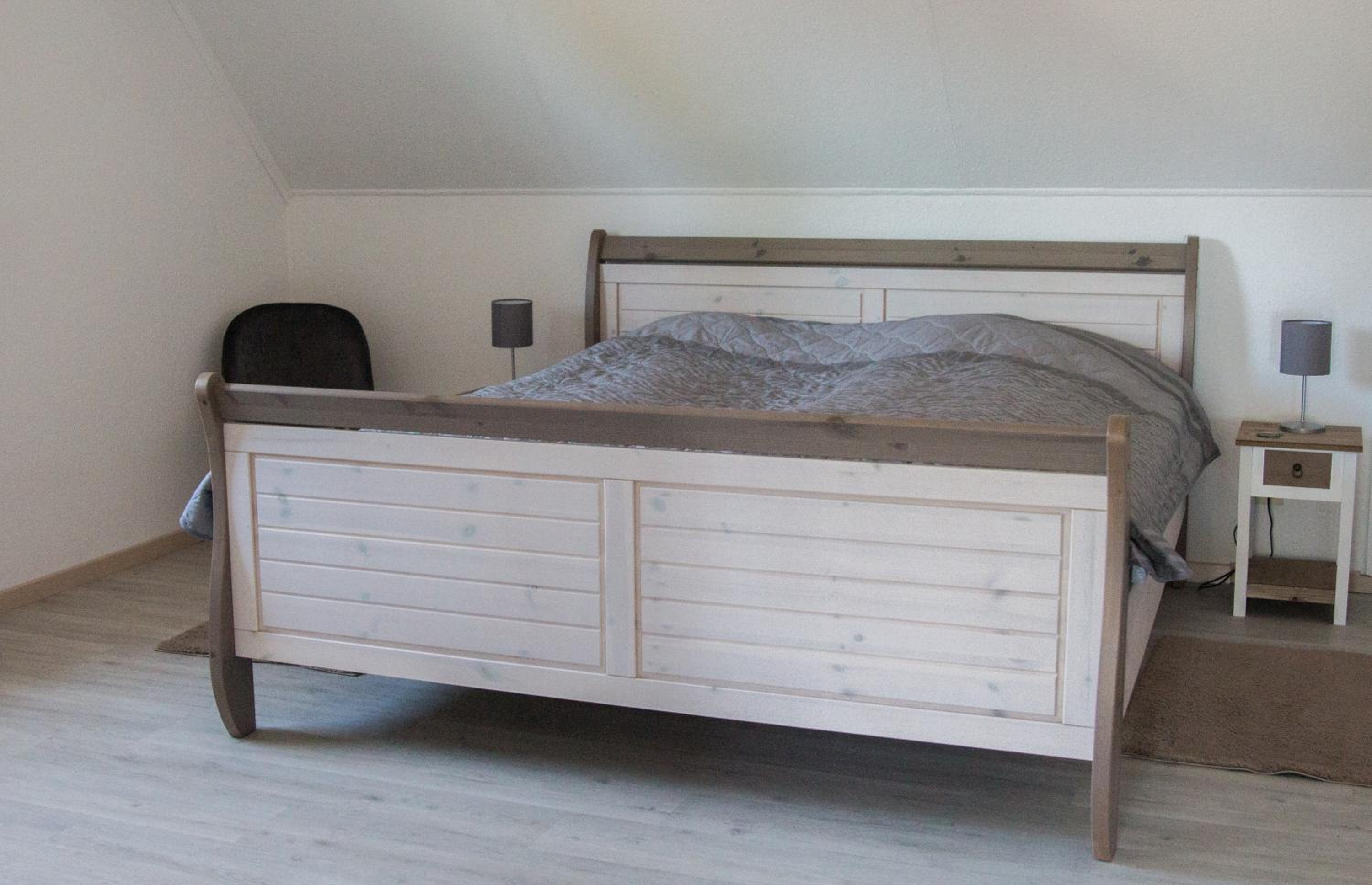 Two-Bedroom Apartment - Photo 31