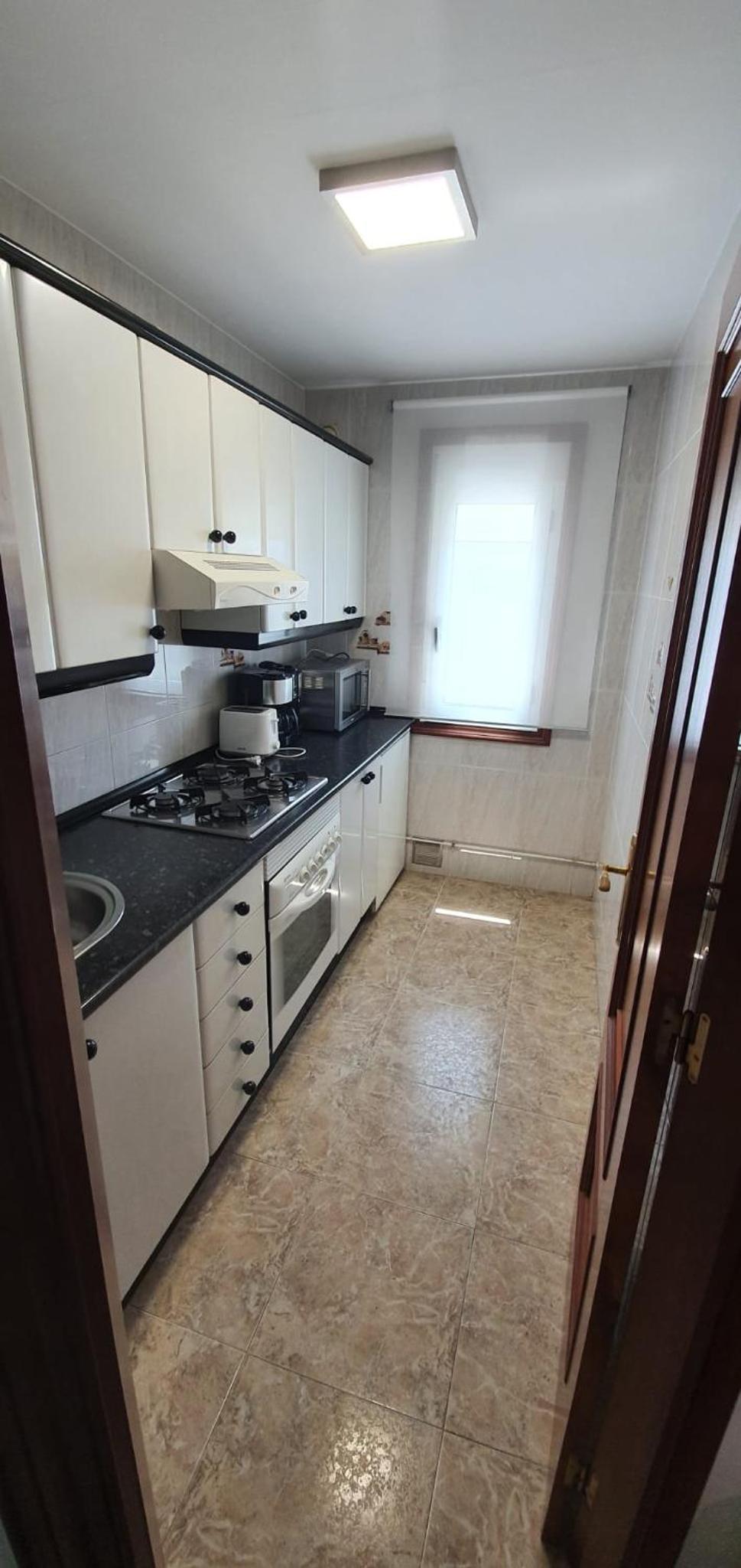 Apartment with Lake View - Photo 7
