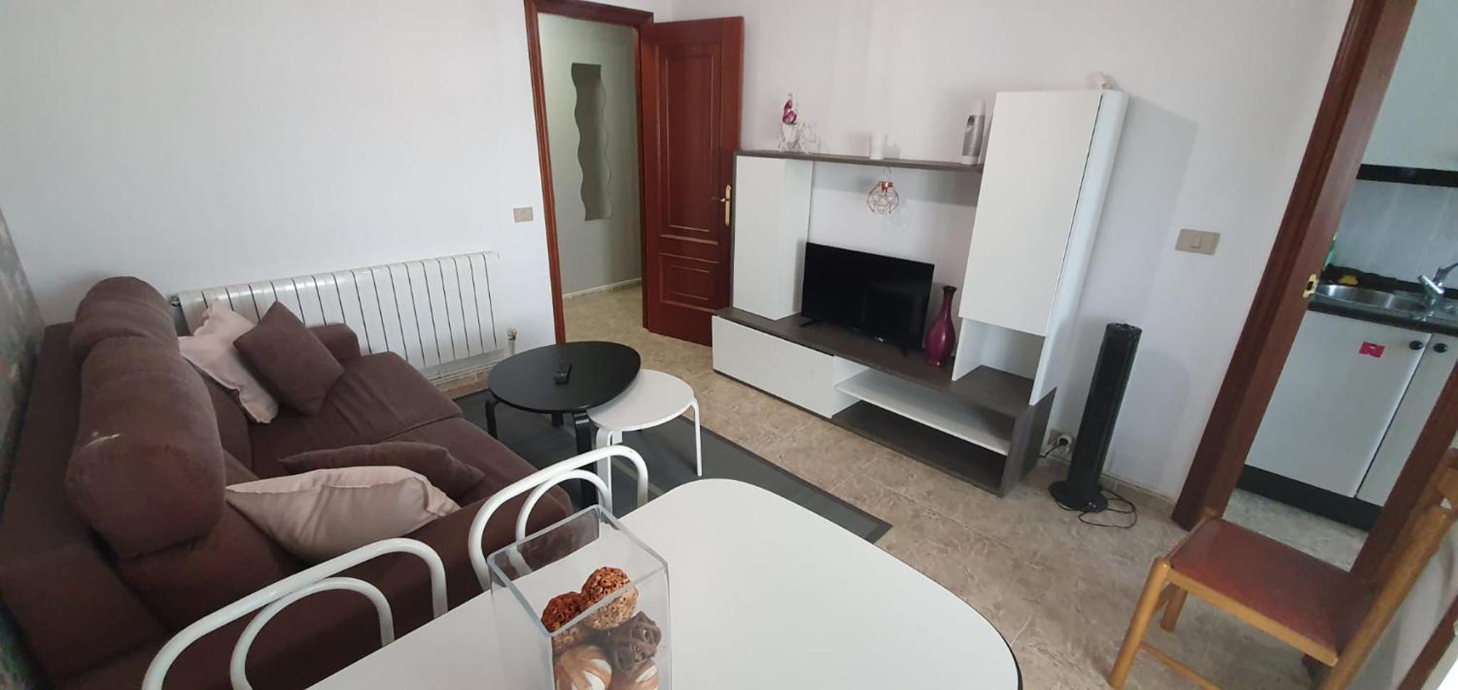 Apartment with Lake View - Photo 6
