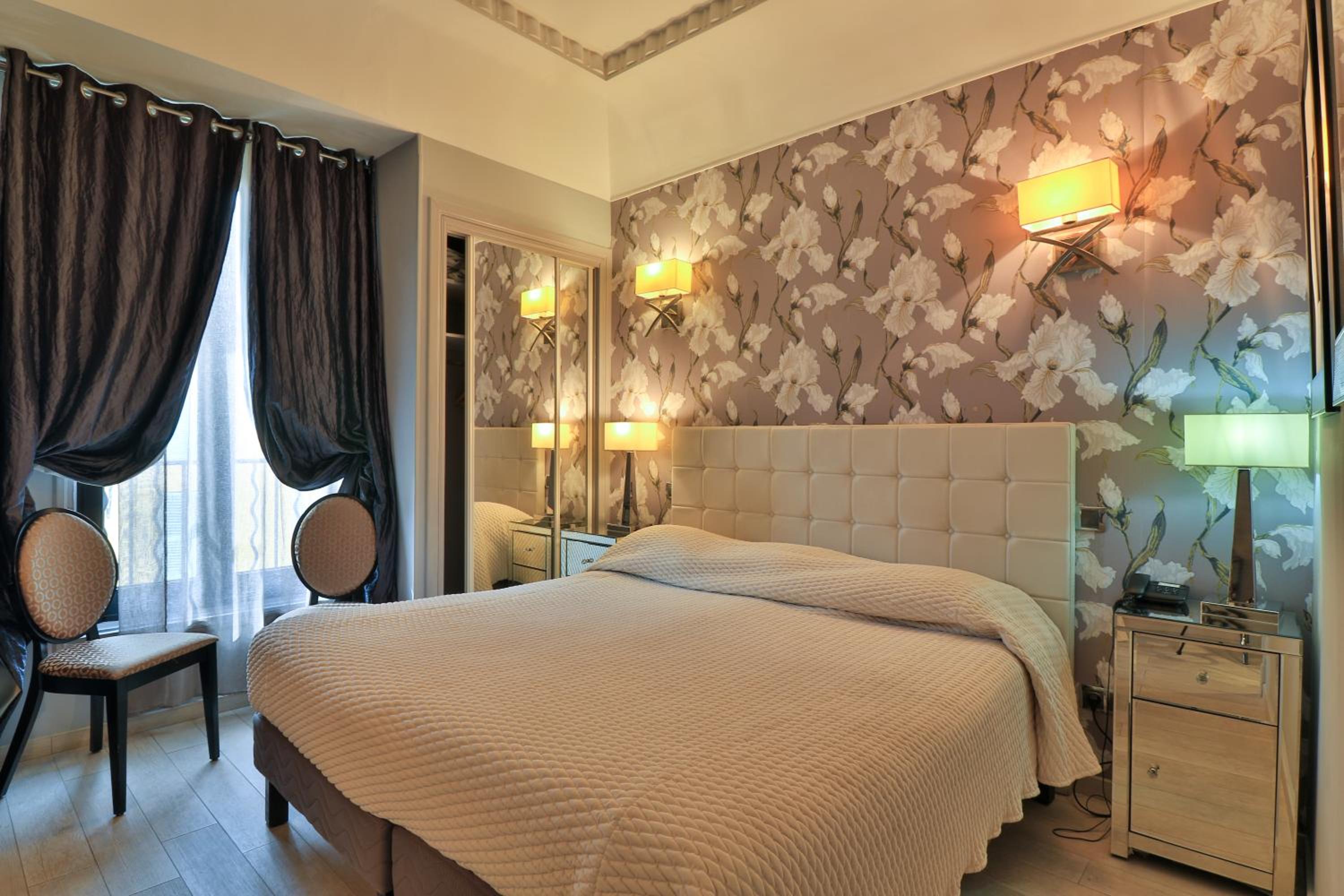 Standard Double Room - Photo 4