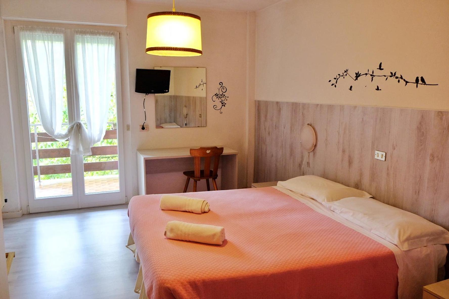 Double or Twin Room - Photo 1