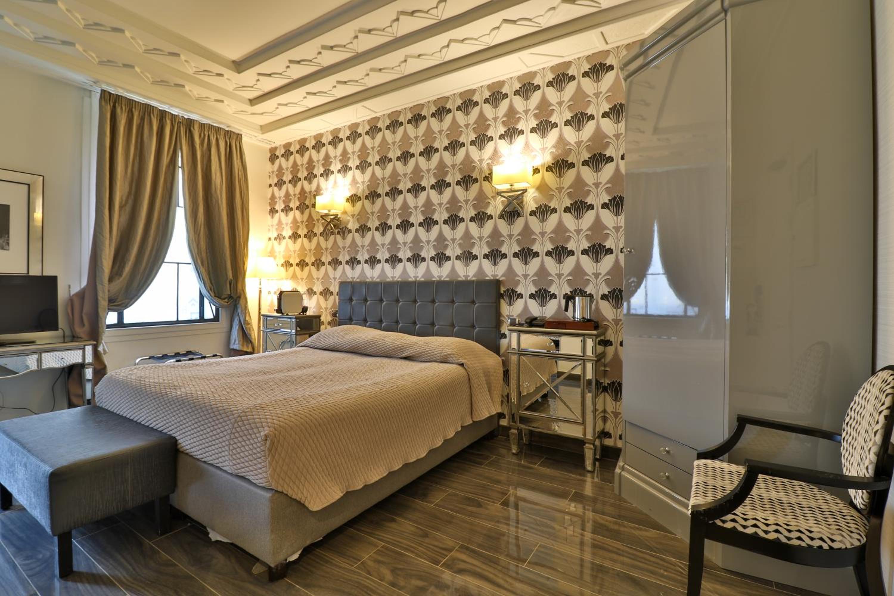 Junior Suite - Photo 11