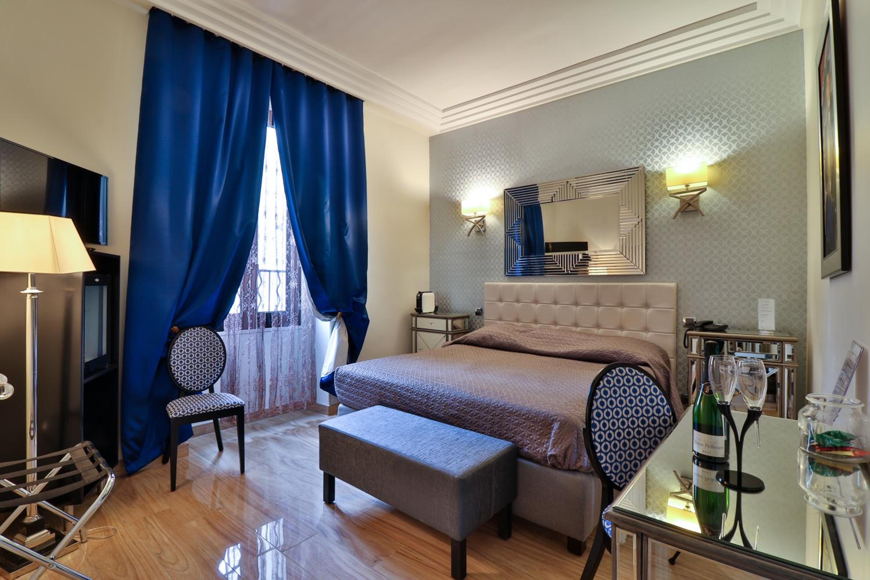 Superior Double Room - Photo 1