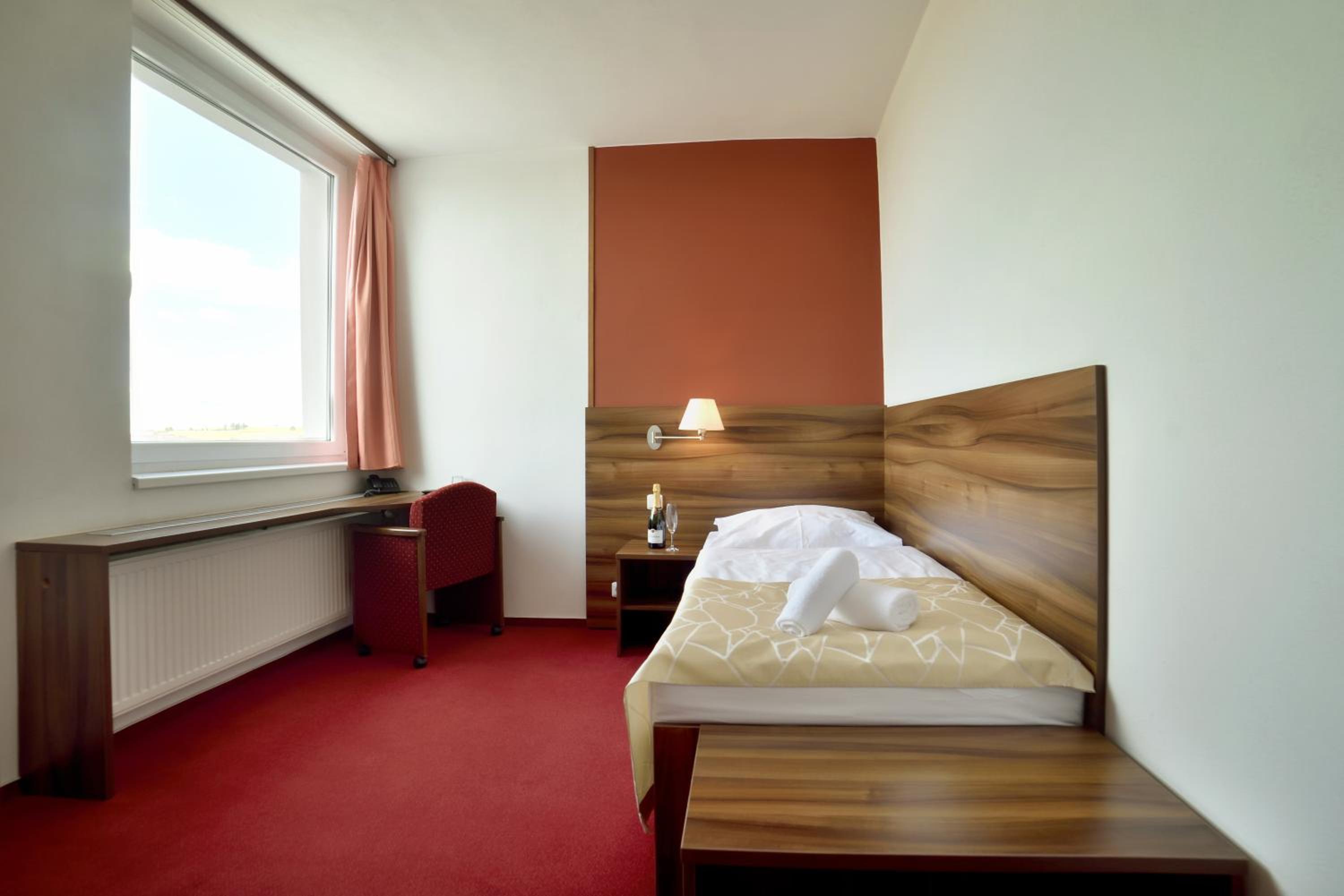 Single Room photo 1