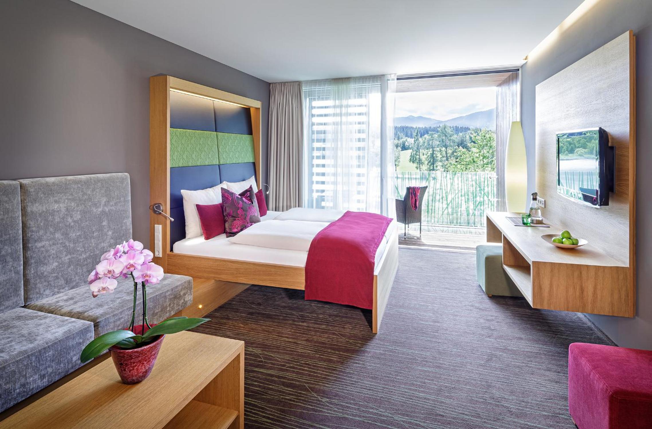 Double Room with Lake View