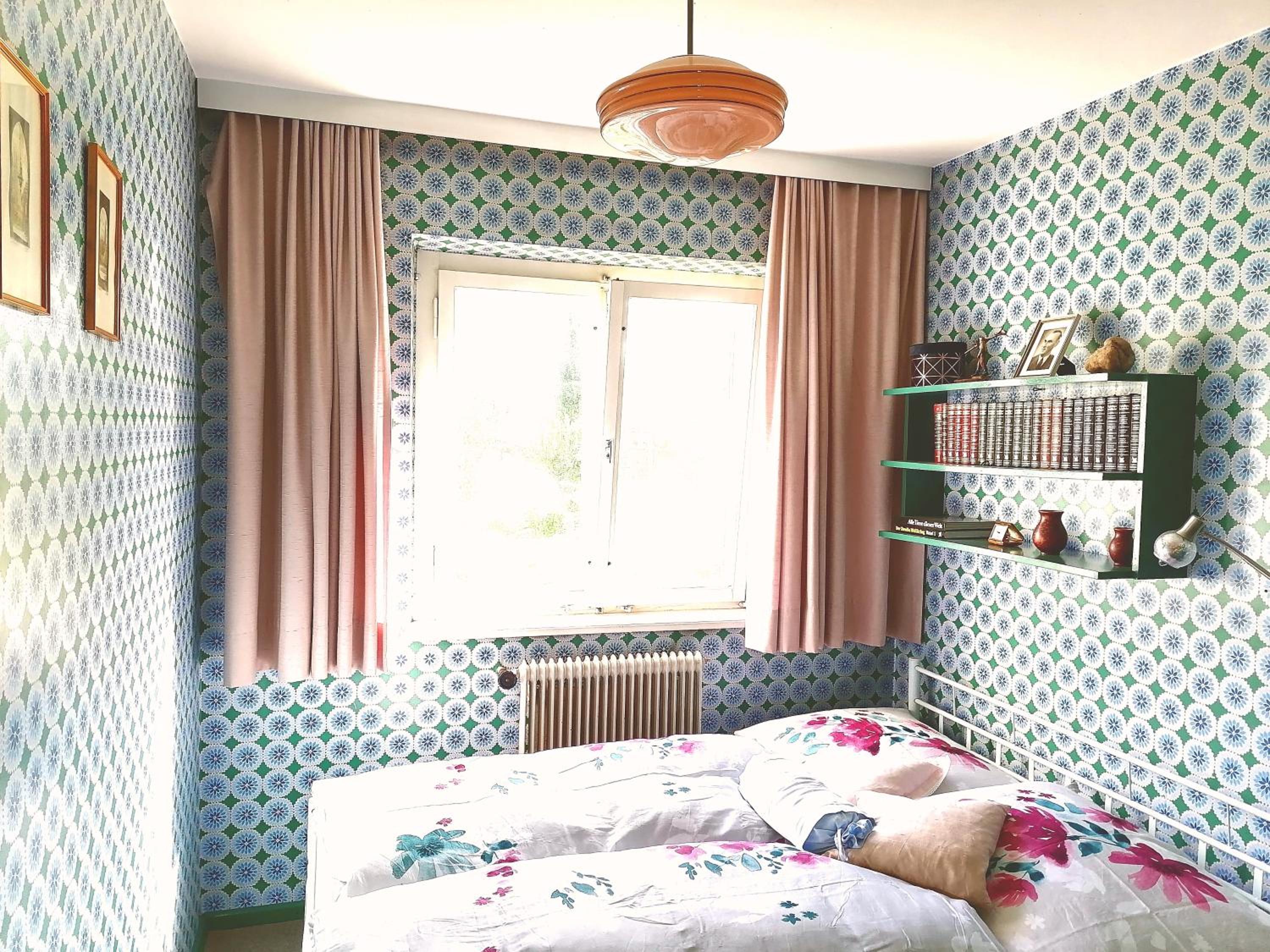 Double Room with Shared Bathroom photo 2