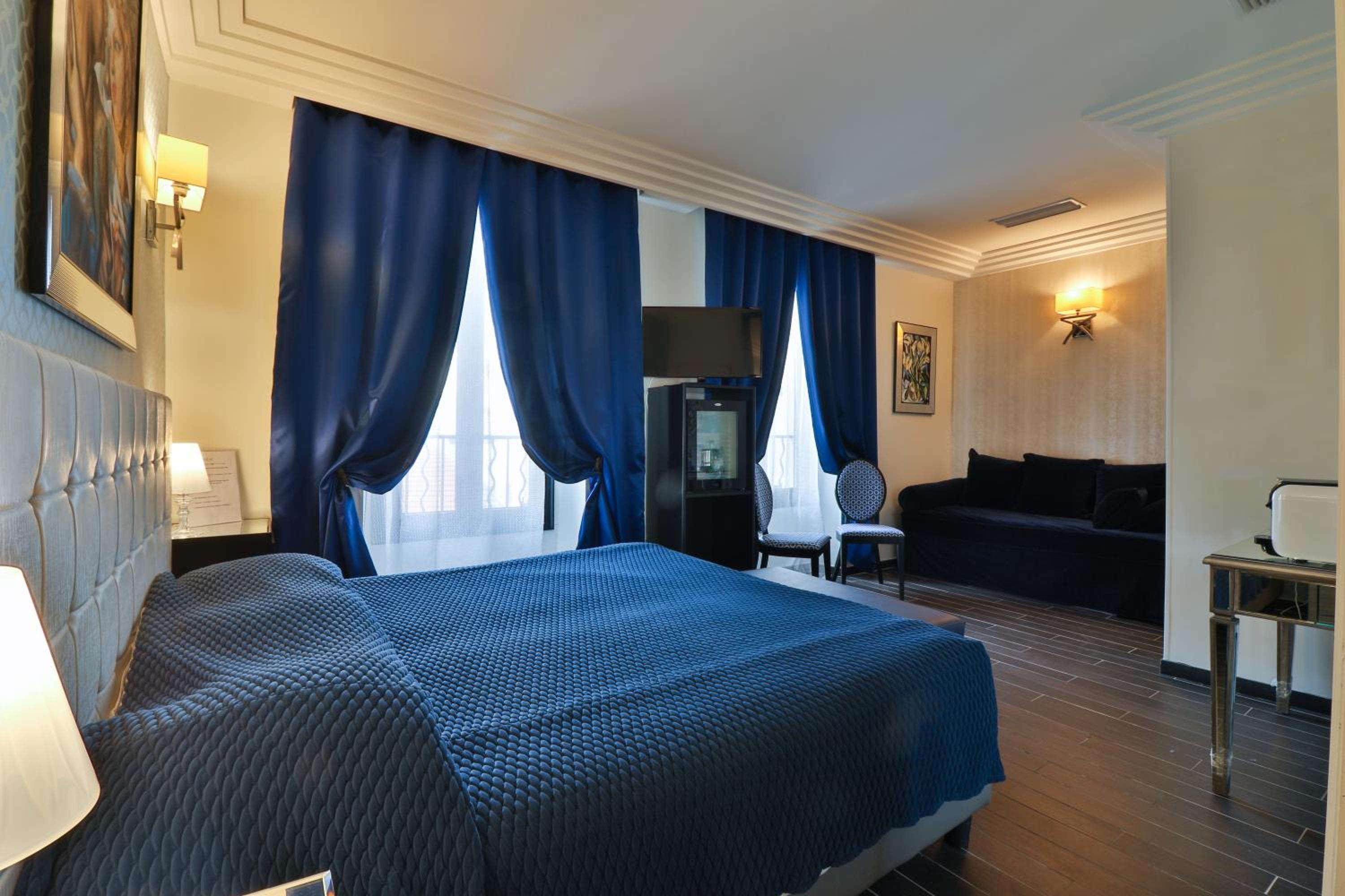 Junior Suite - Photo 1