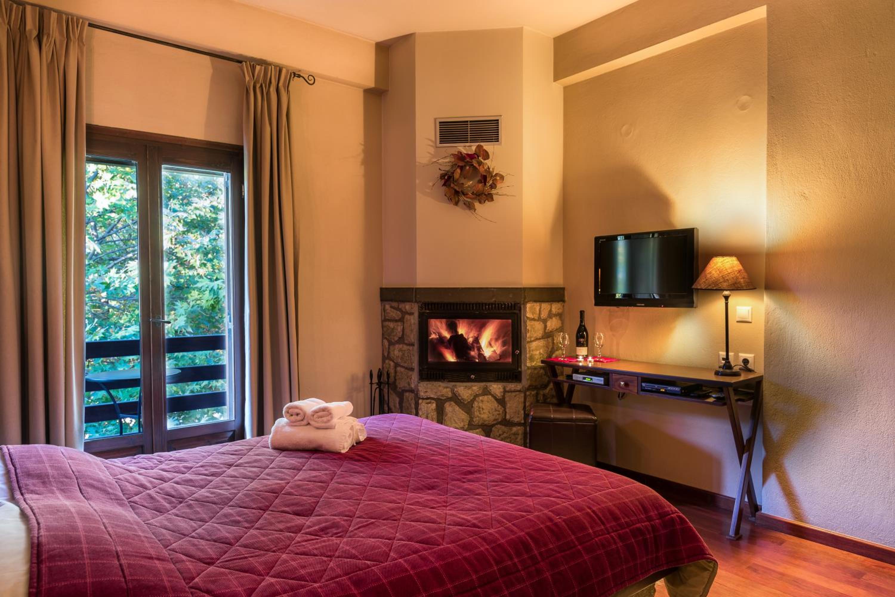 Double Room with Fireplace photo 1