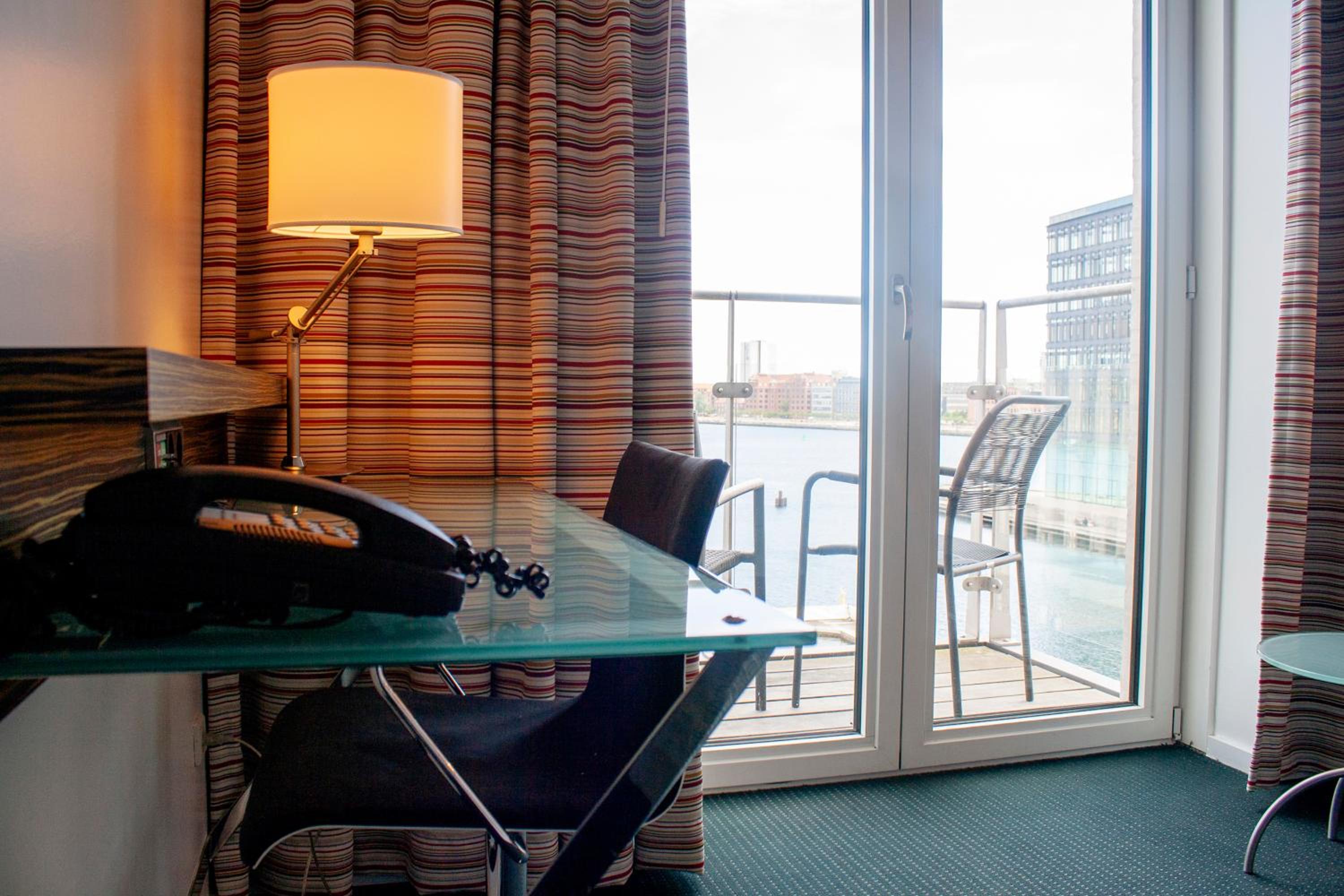 Executive Double Room - Photo 8
