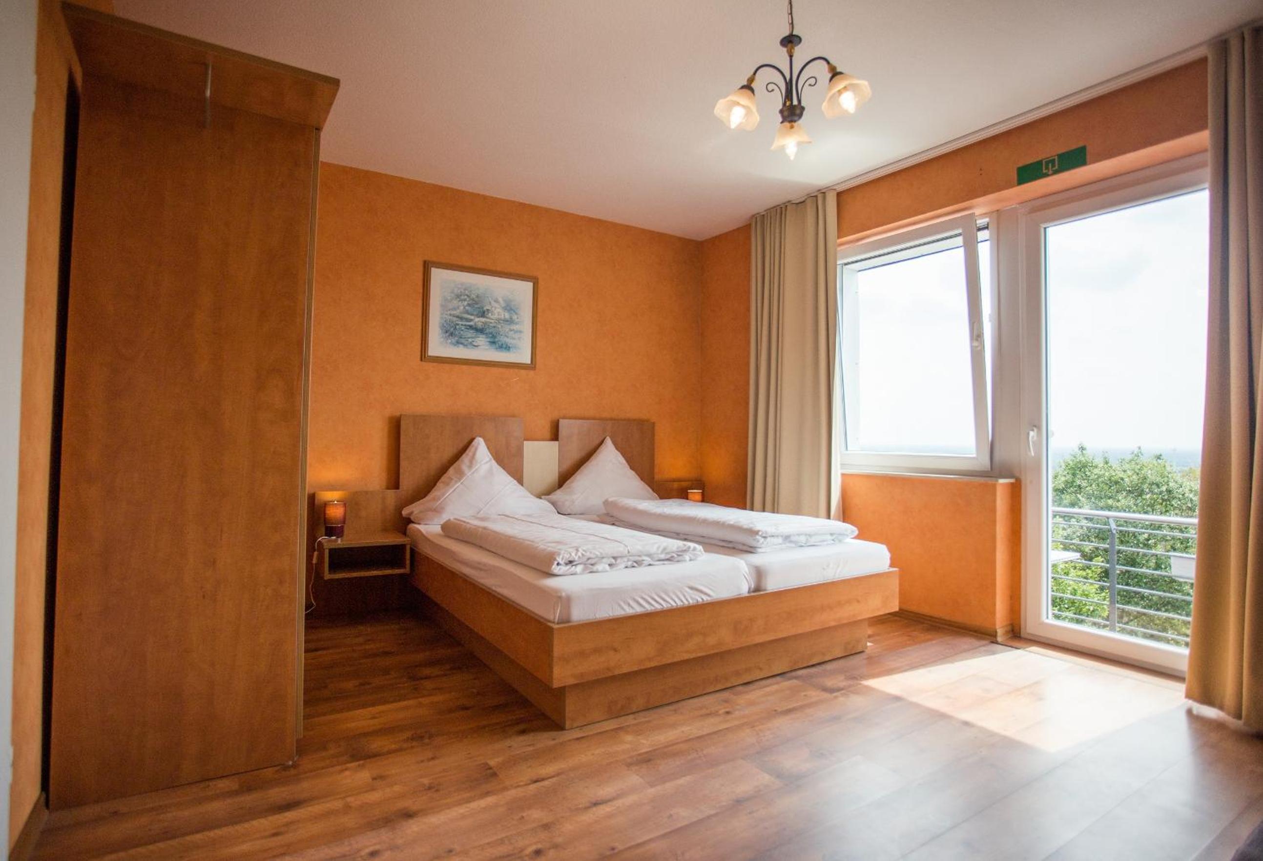 Standard Triple Room photo 2
