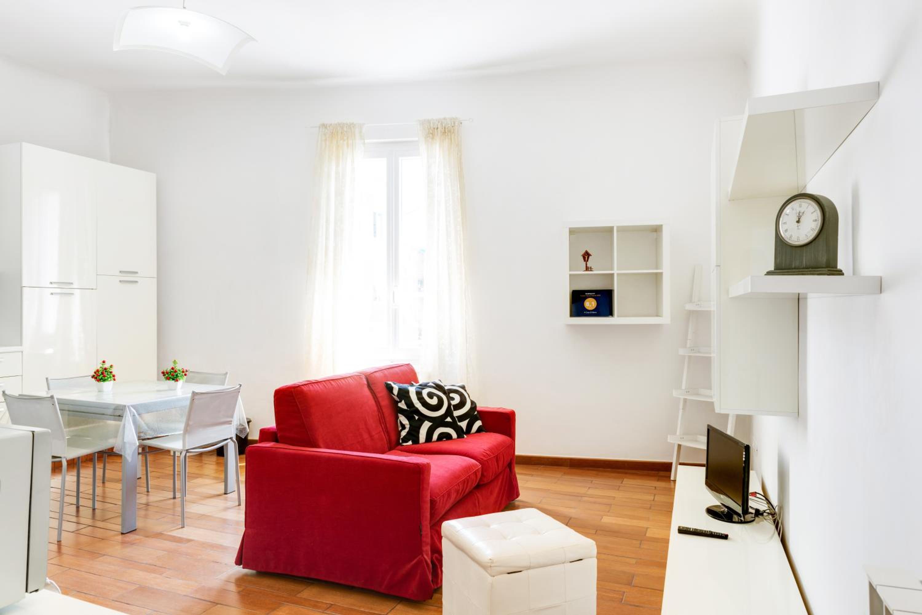 One-Bedroom Apartment