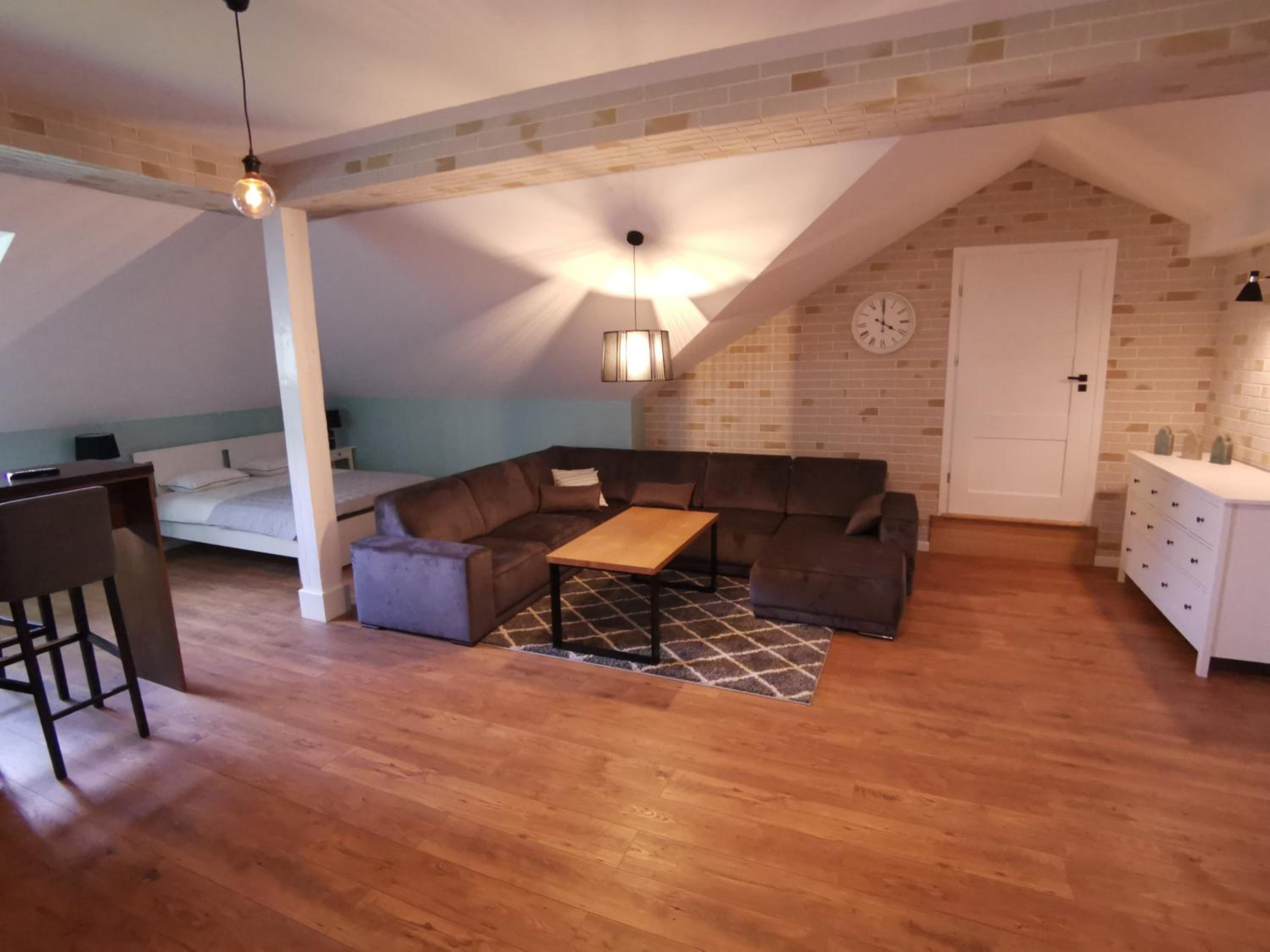 Apartment photo 2