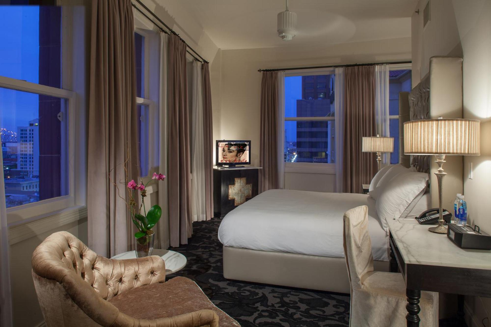 Superior King Room - Photo 2