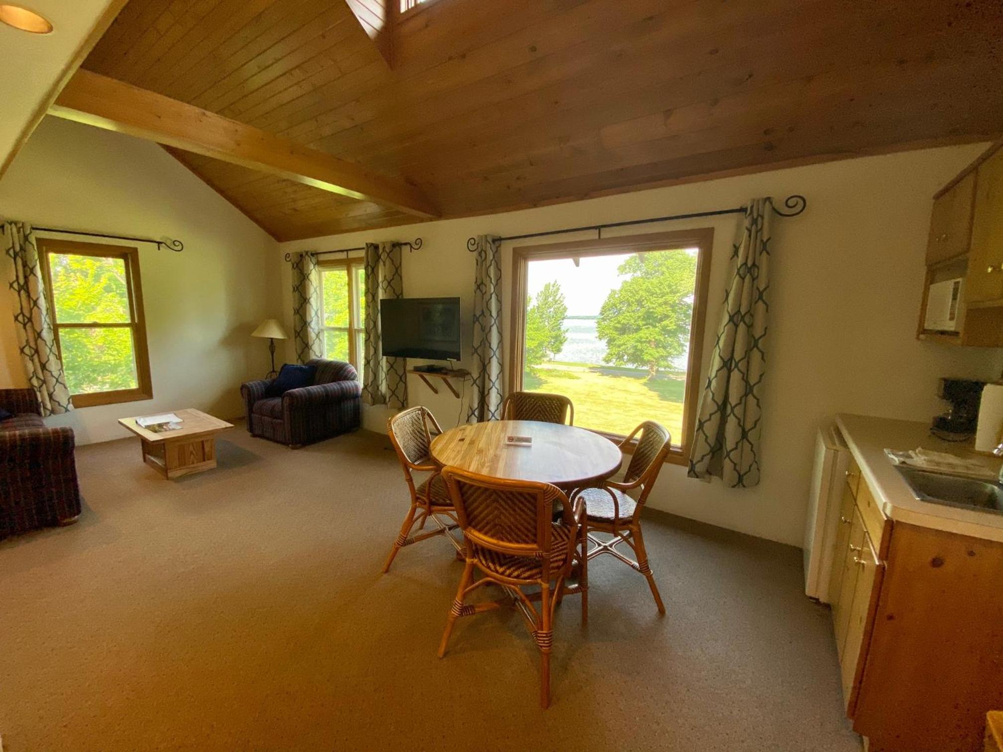 Two-Bedroom Suite photo 1