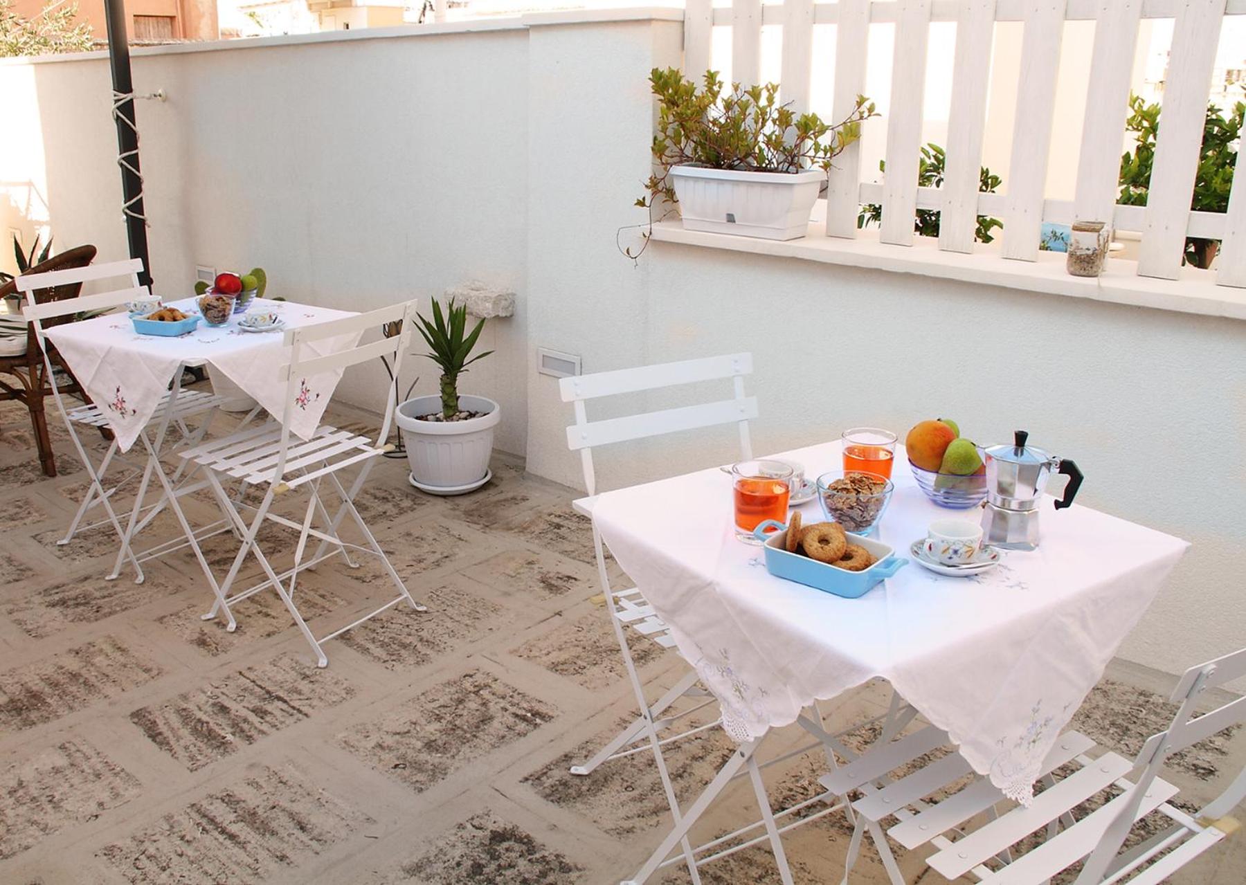 Apartment with Terrace - Ground Floor  - Photo 64
