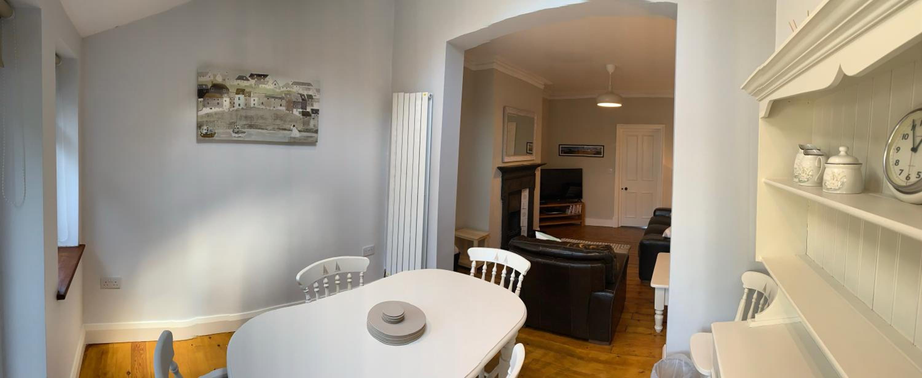 Two-Bedroom House photo 2