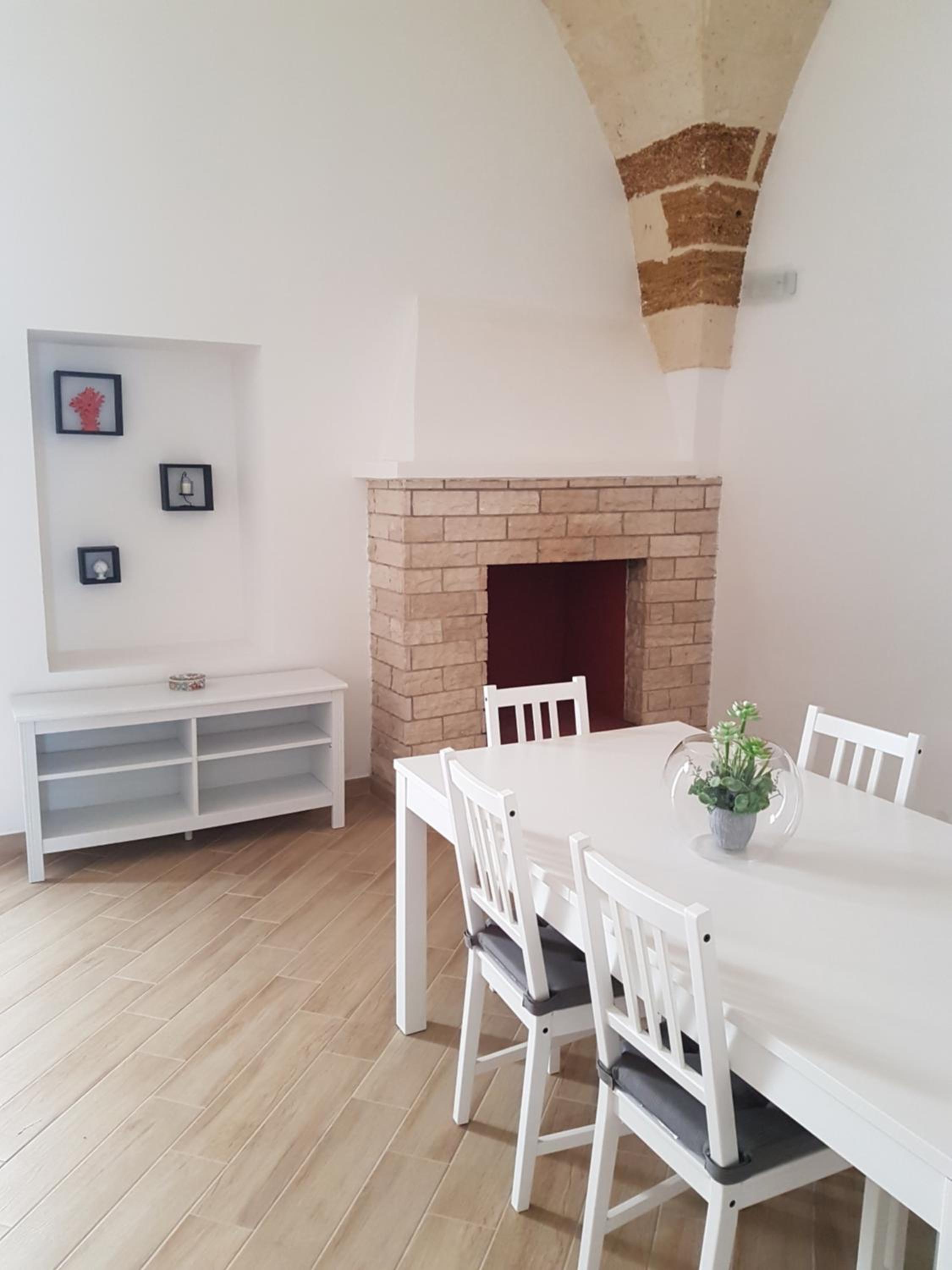 One-Bedroom House photo 2