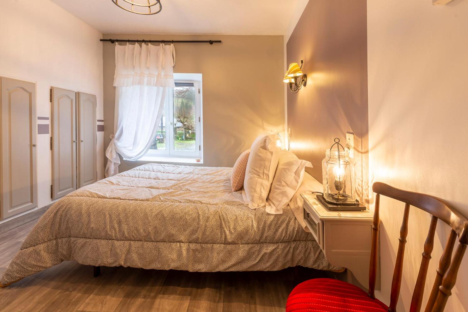 Small Double Room - Photo 7