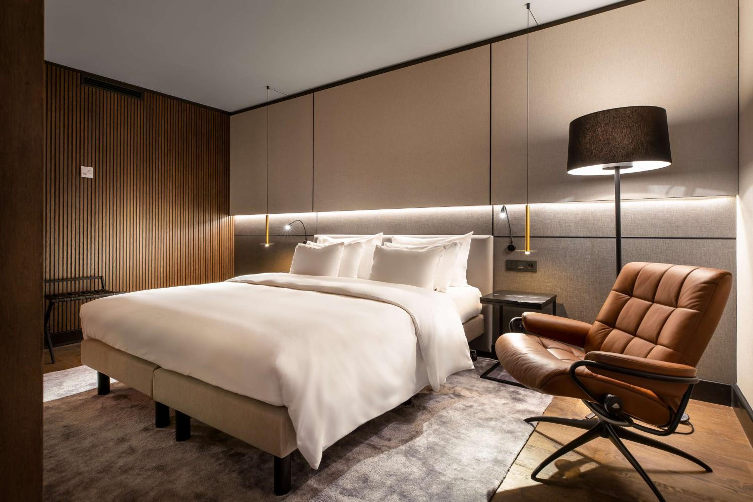 Premium Suite
