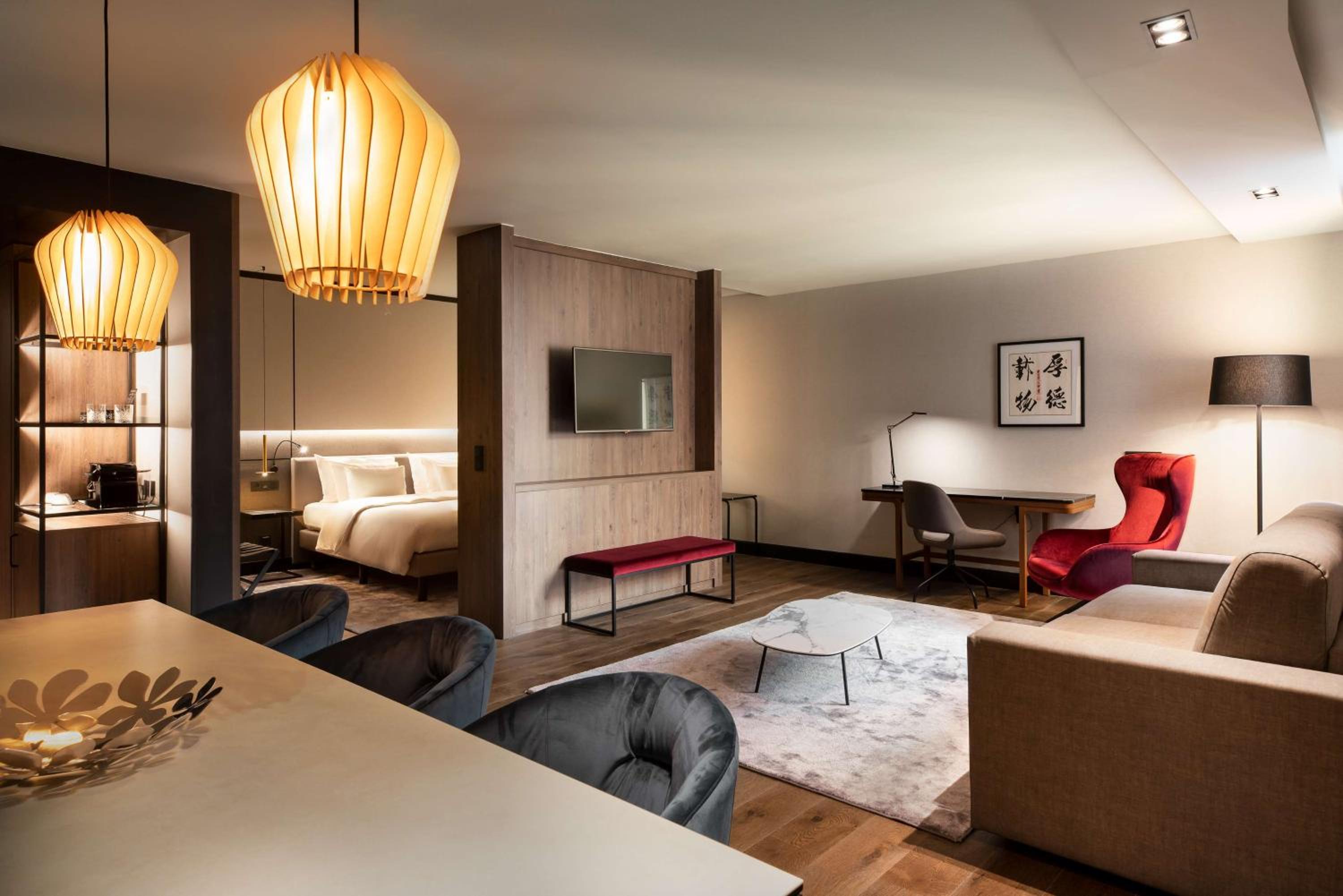 Premium Suite