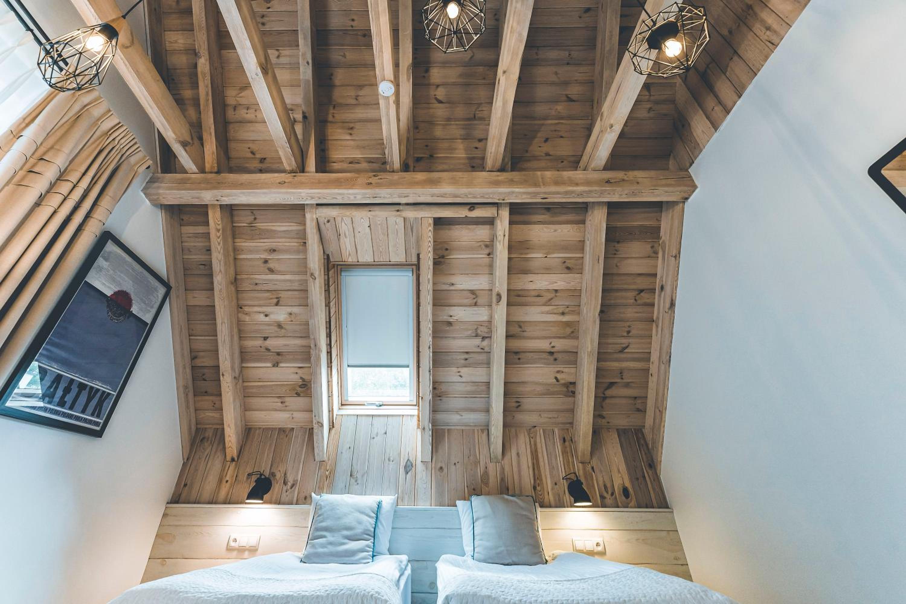 Standard Twin Room - Photo 22