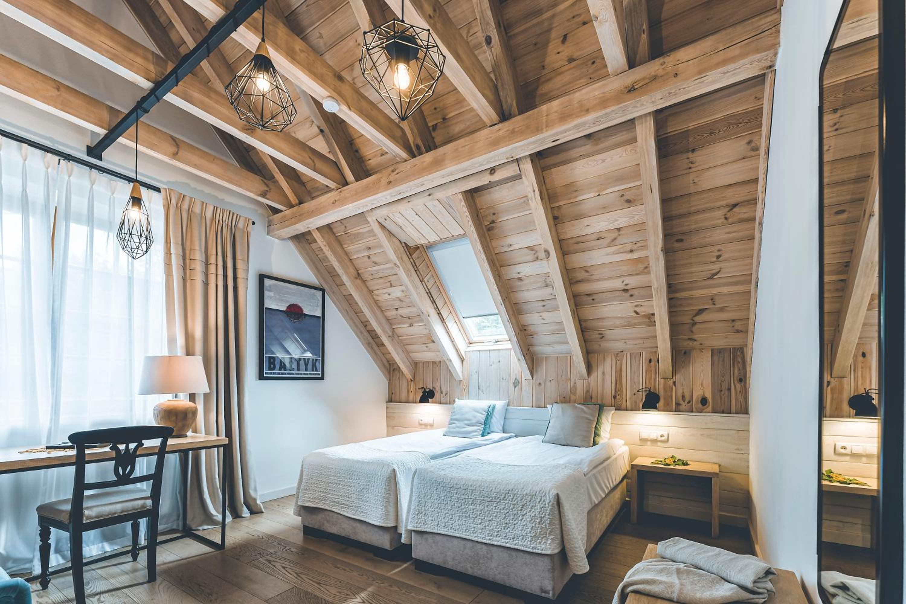 Standard Twin Room - Photo 2