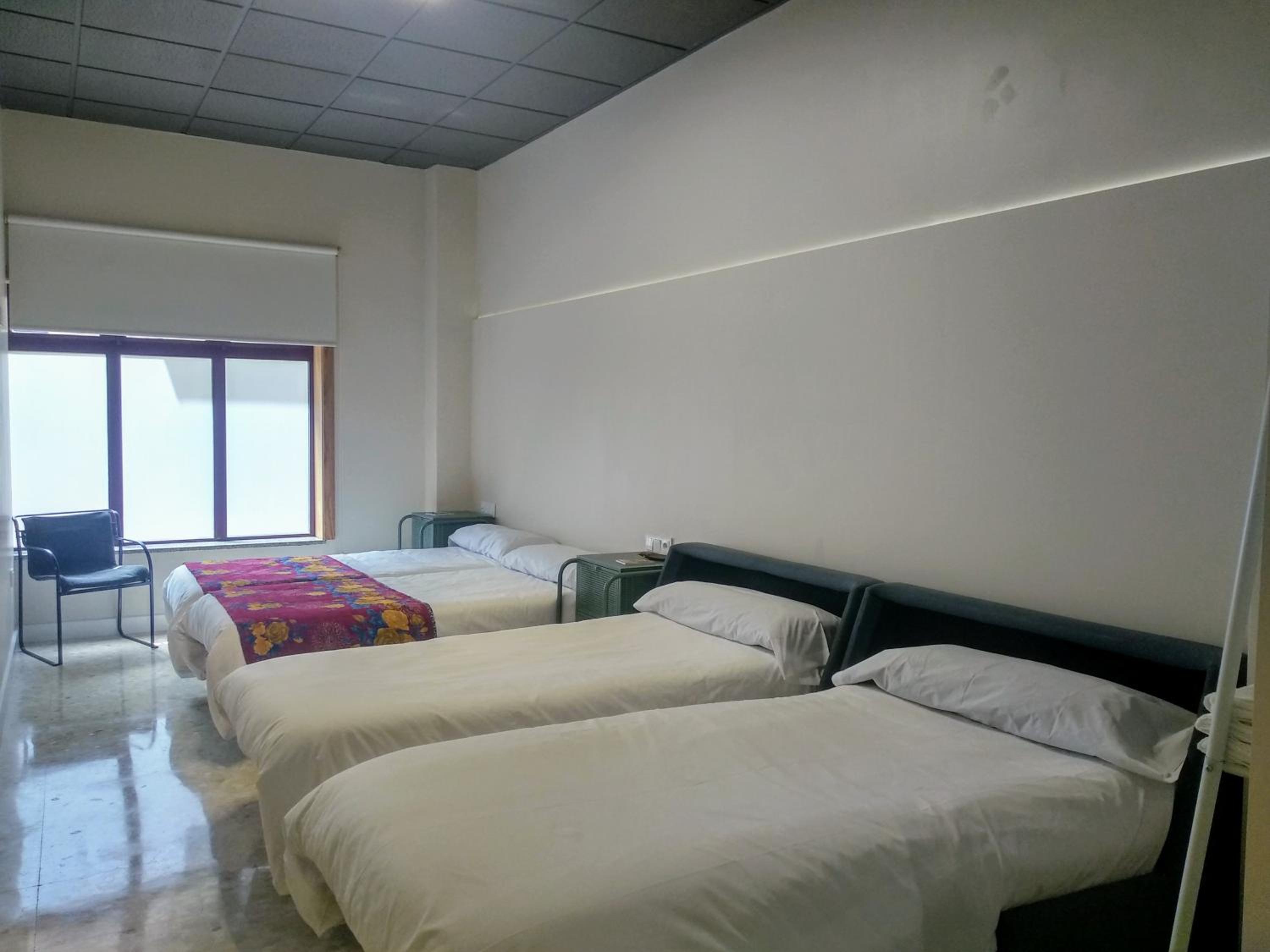 Habitación familiar con baño privado