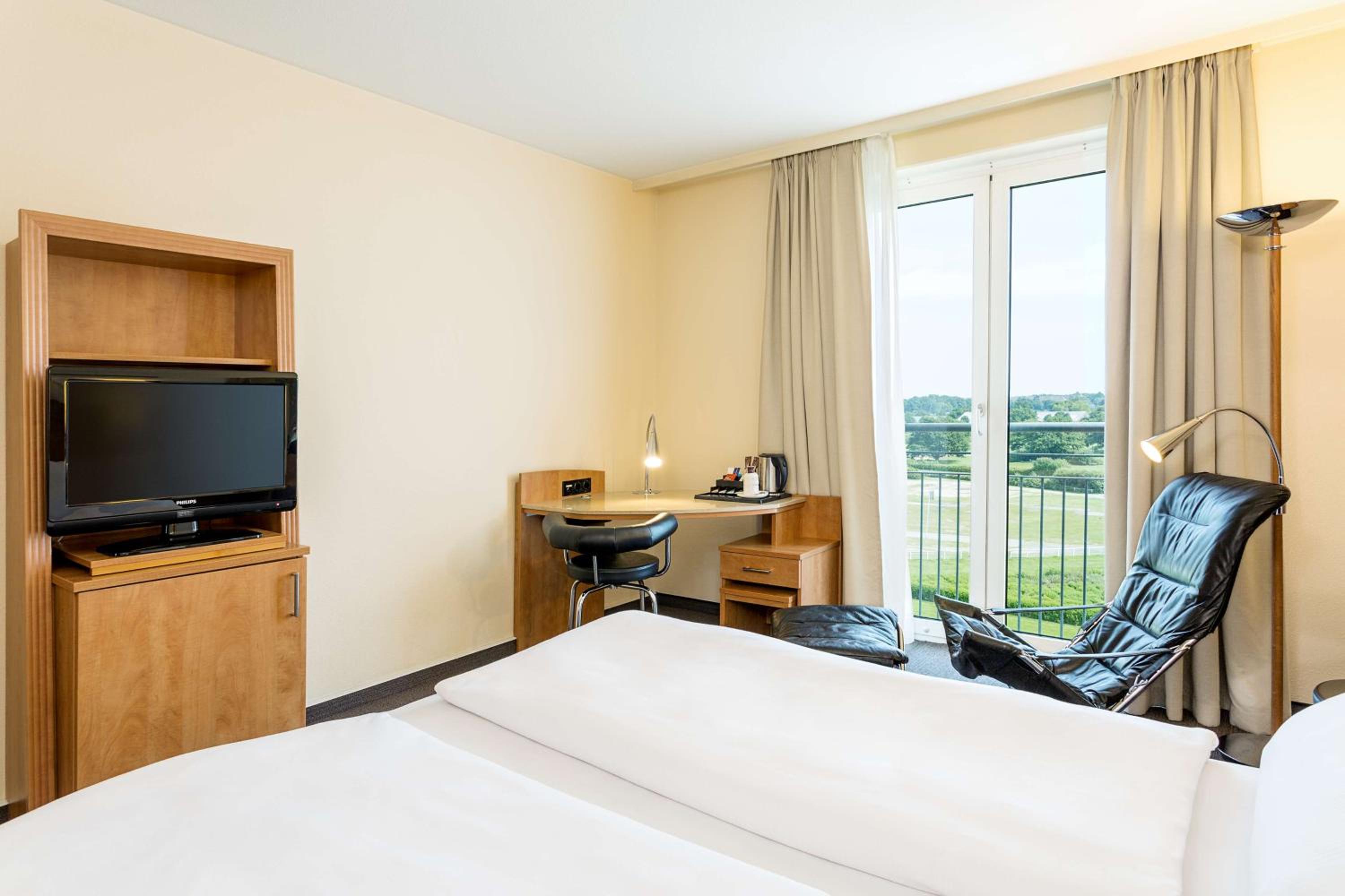 Standard Double or Twin Room with View with Extra Bed
