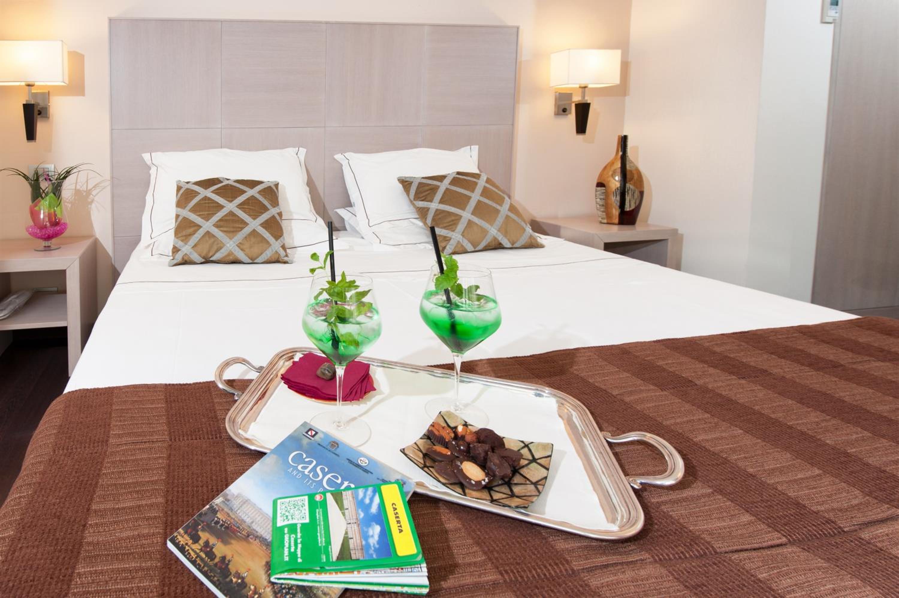 Junior Suite (2 Adults) photo 2