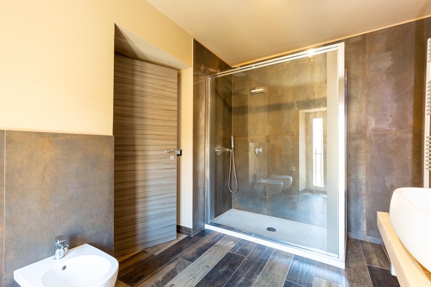 Deluxe Double Room with Balcony and Sea View - Photo 23
