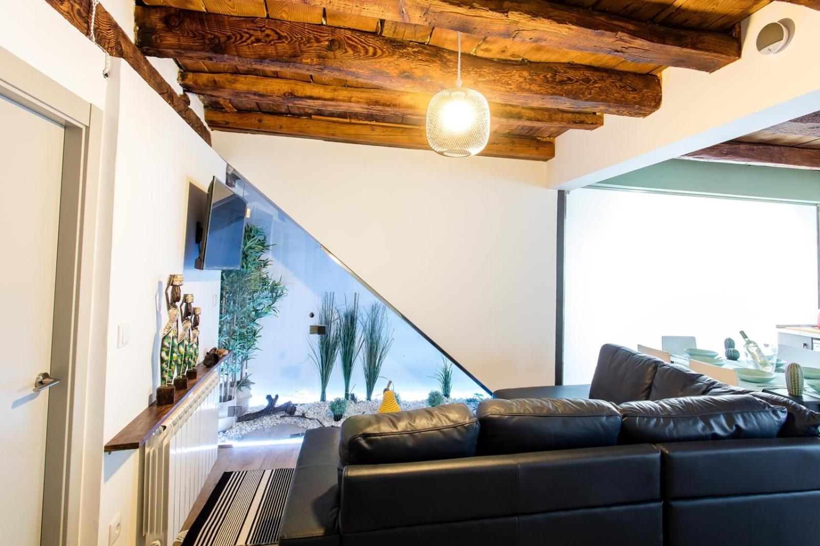 Apartment - Ground Floor - Photo 1